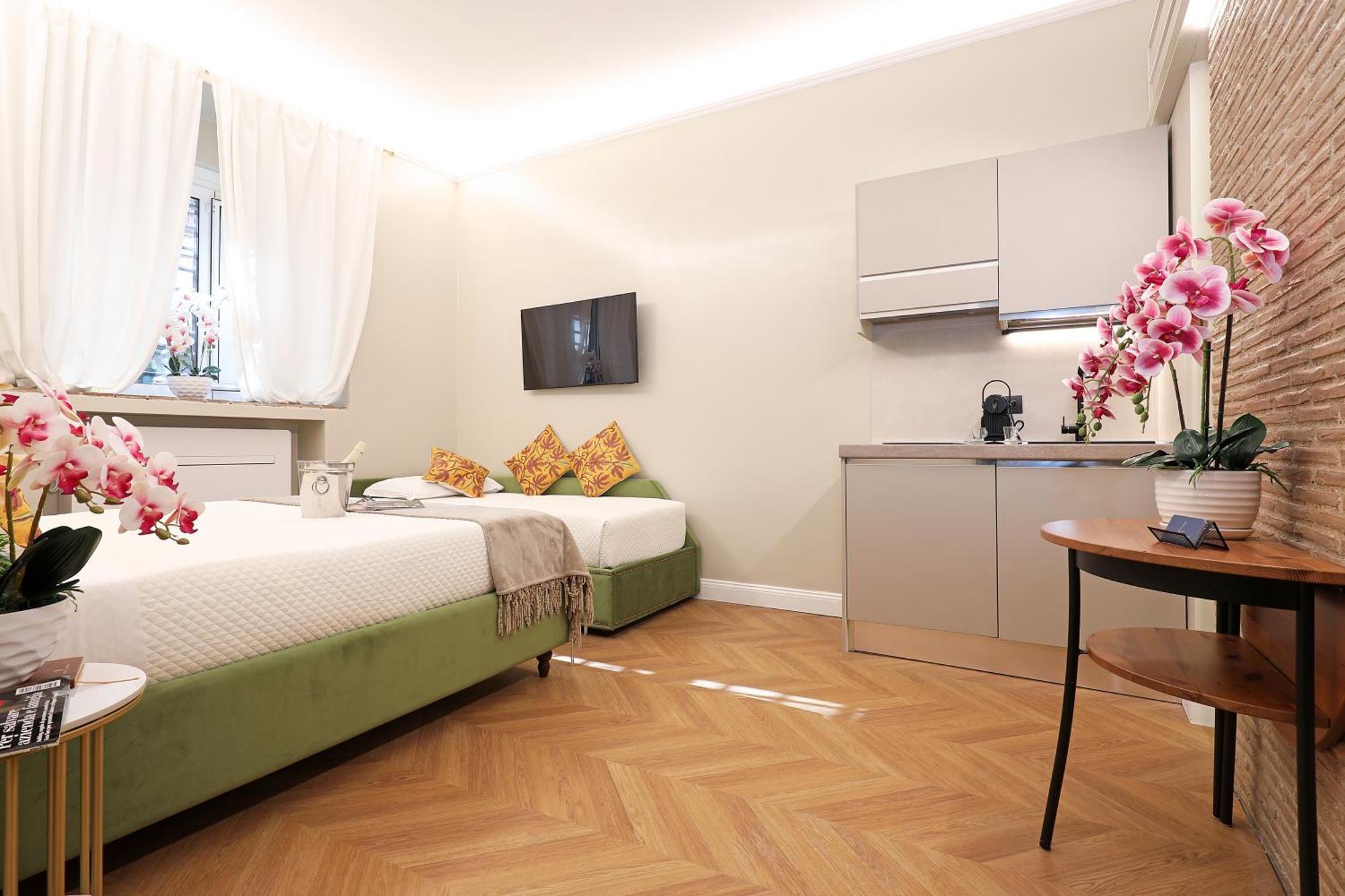 Grand Tour Rome Suites - Liberty Collection