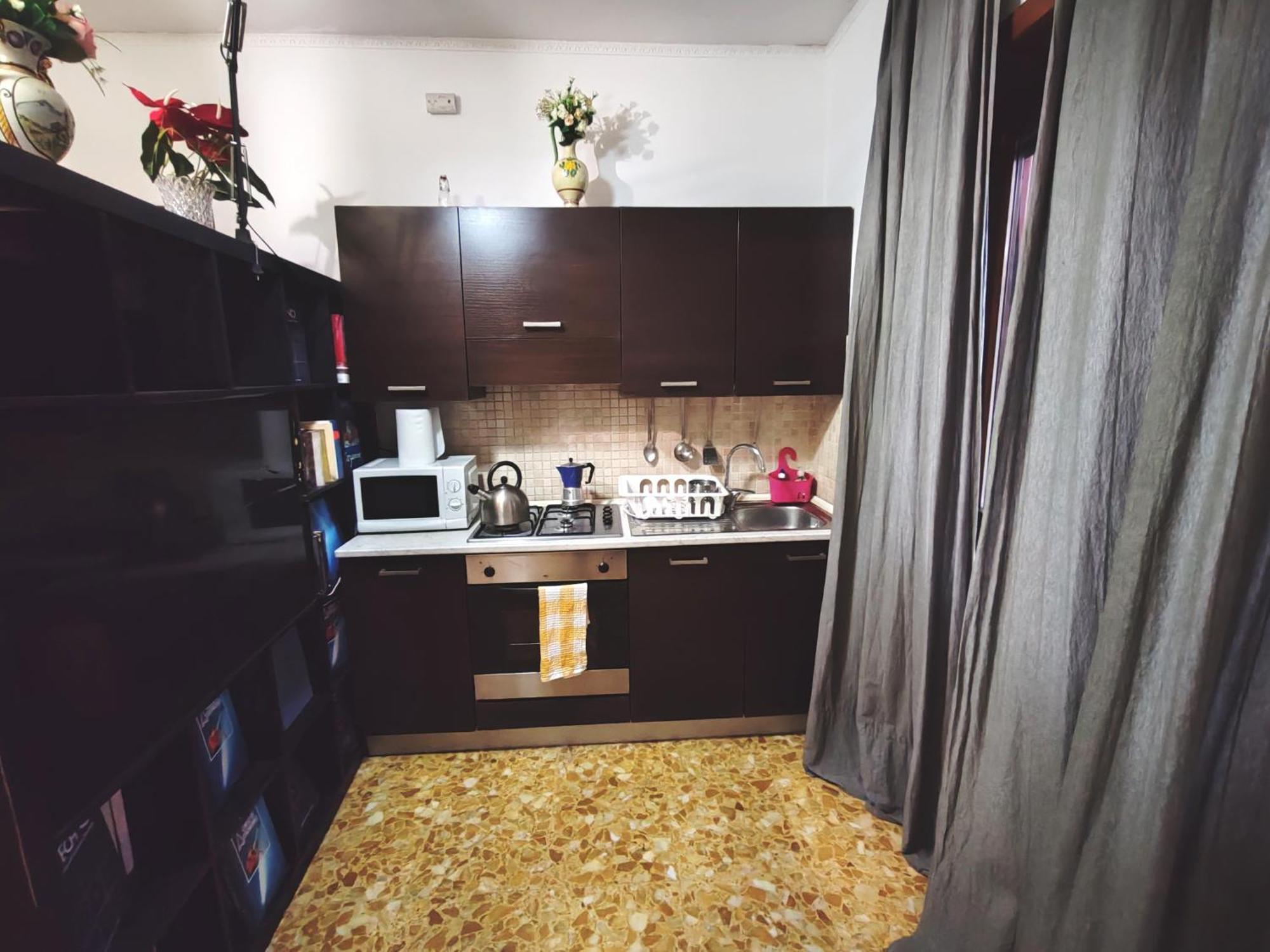 In The Heart Of Apartment Rome