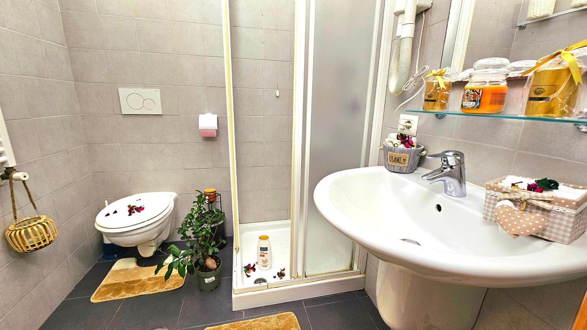 Maison d'hôtes Luxury By A Casa Simpatia - Free Parking Minimum 3 Nights -on Request In Advance *