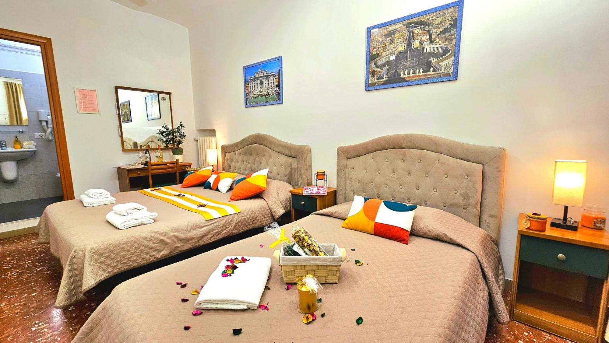 Luxury By A Casa Simpatia - Free Parking Minimum 3 Nights -on Request In Advance Maison d'hôtes Rome