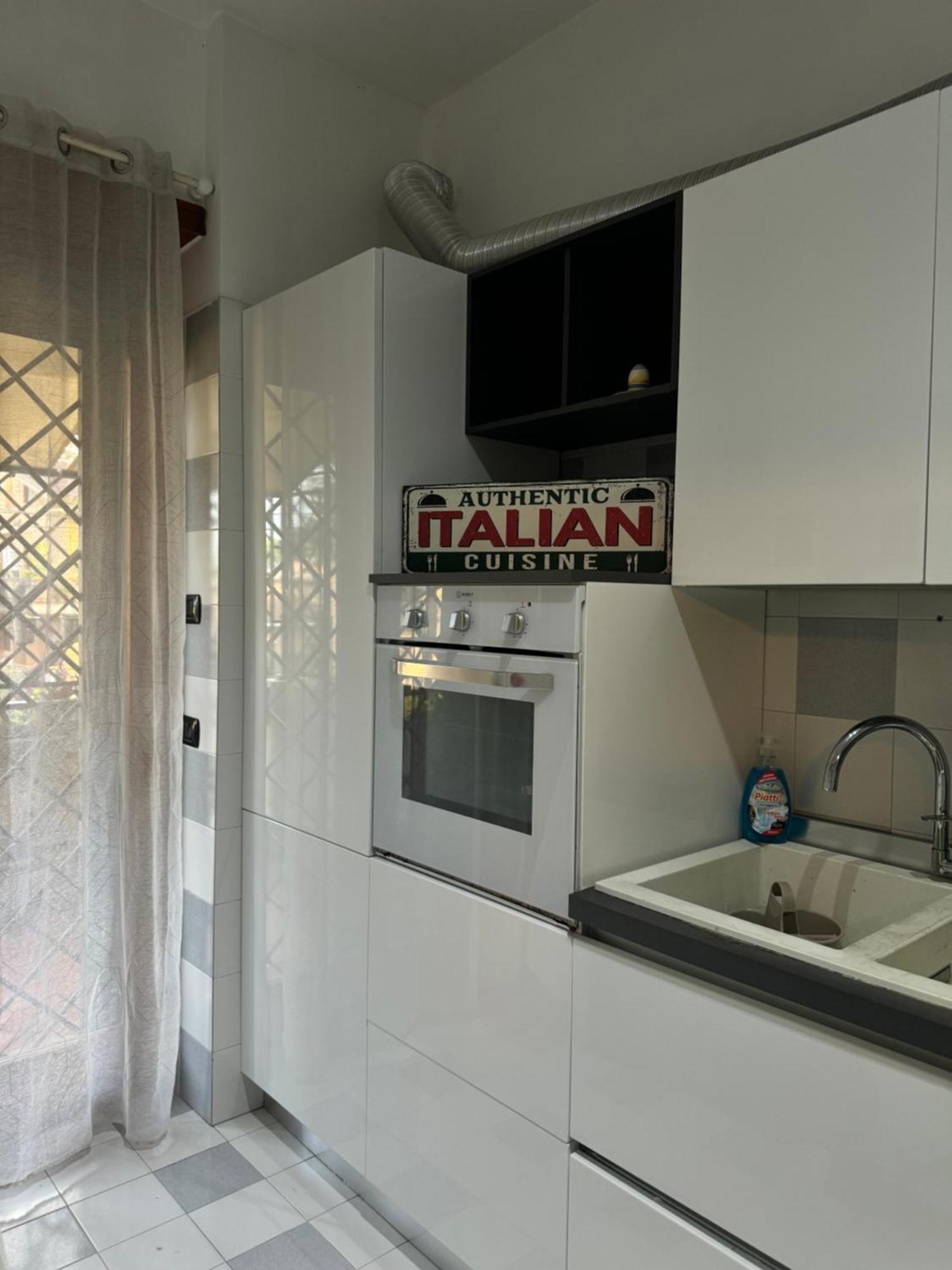 Domus Apartments *