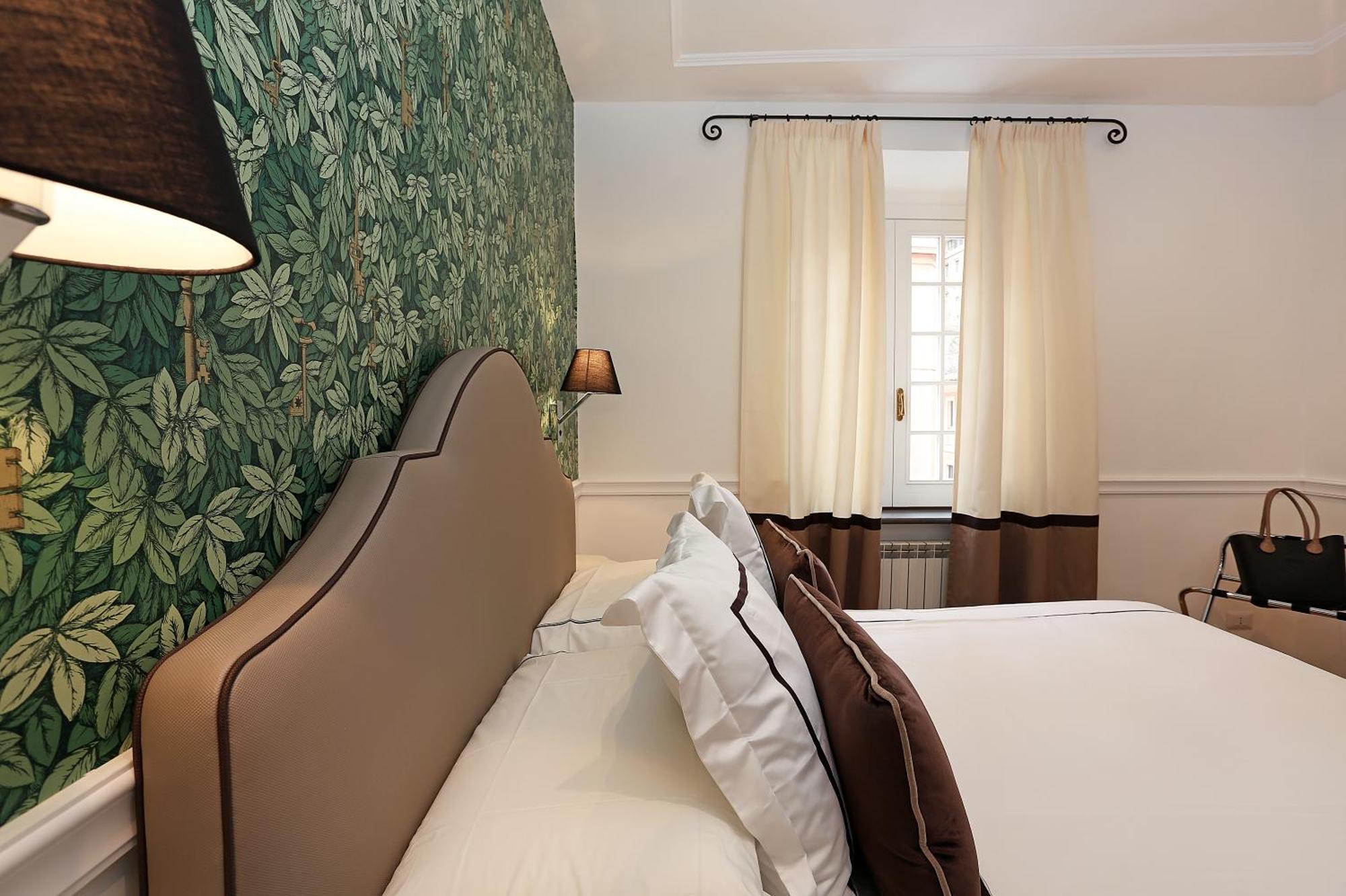 Domus Leonina - Stunning Terrace On The Forum Apartment