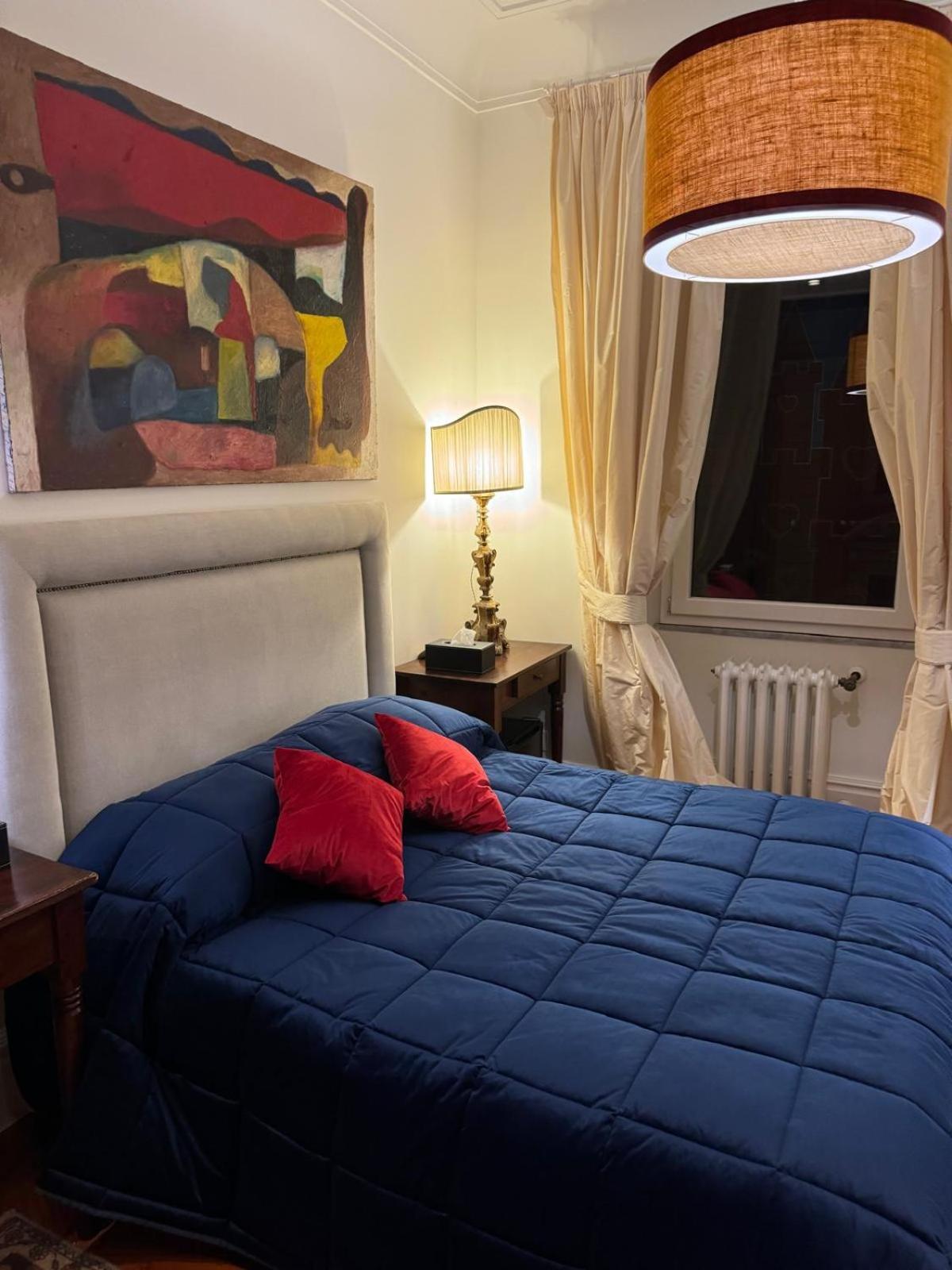 Apartment Mega Gold Rome