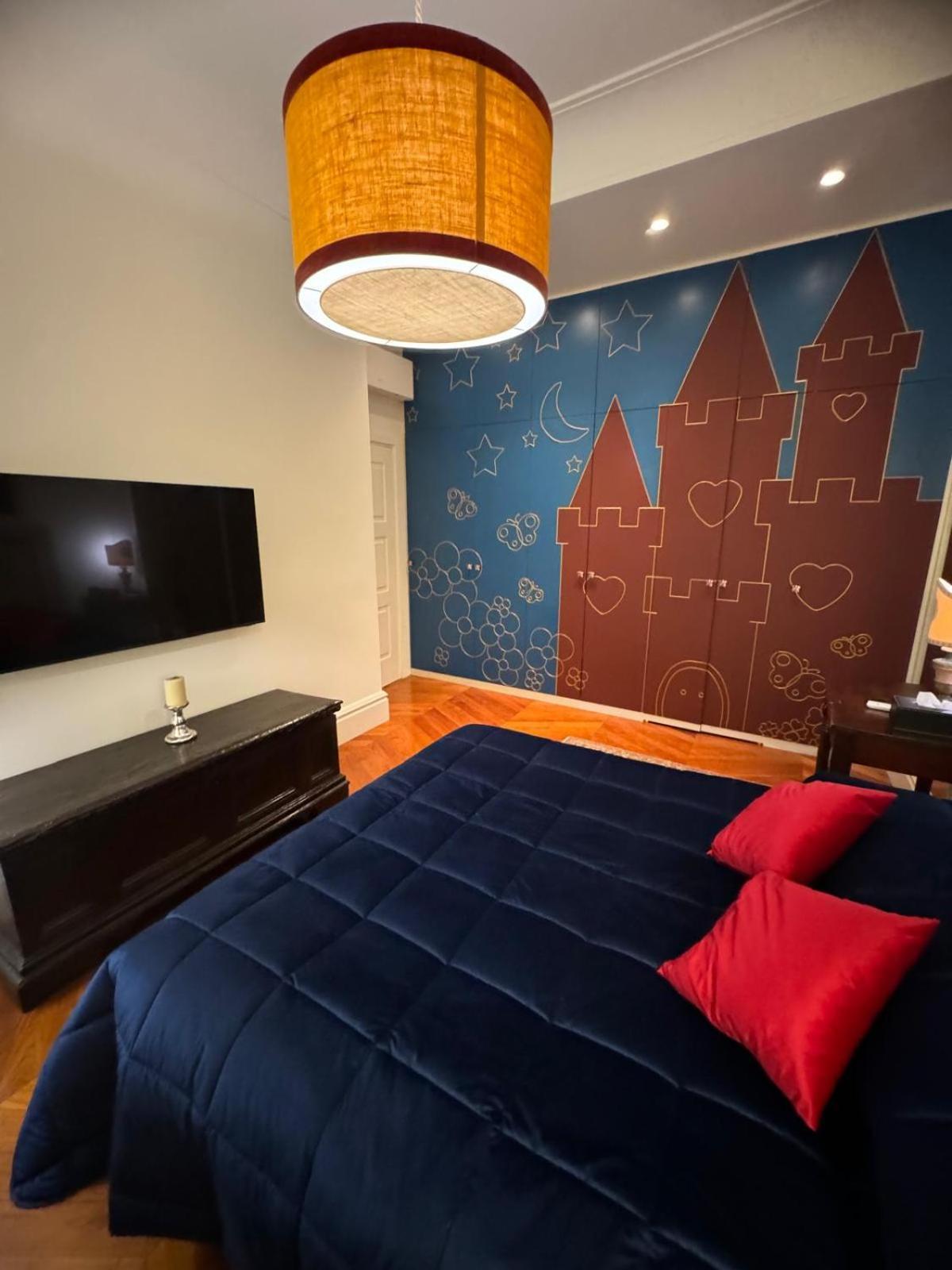 Apartment Mega Gold