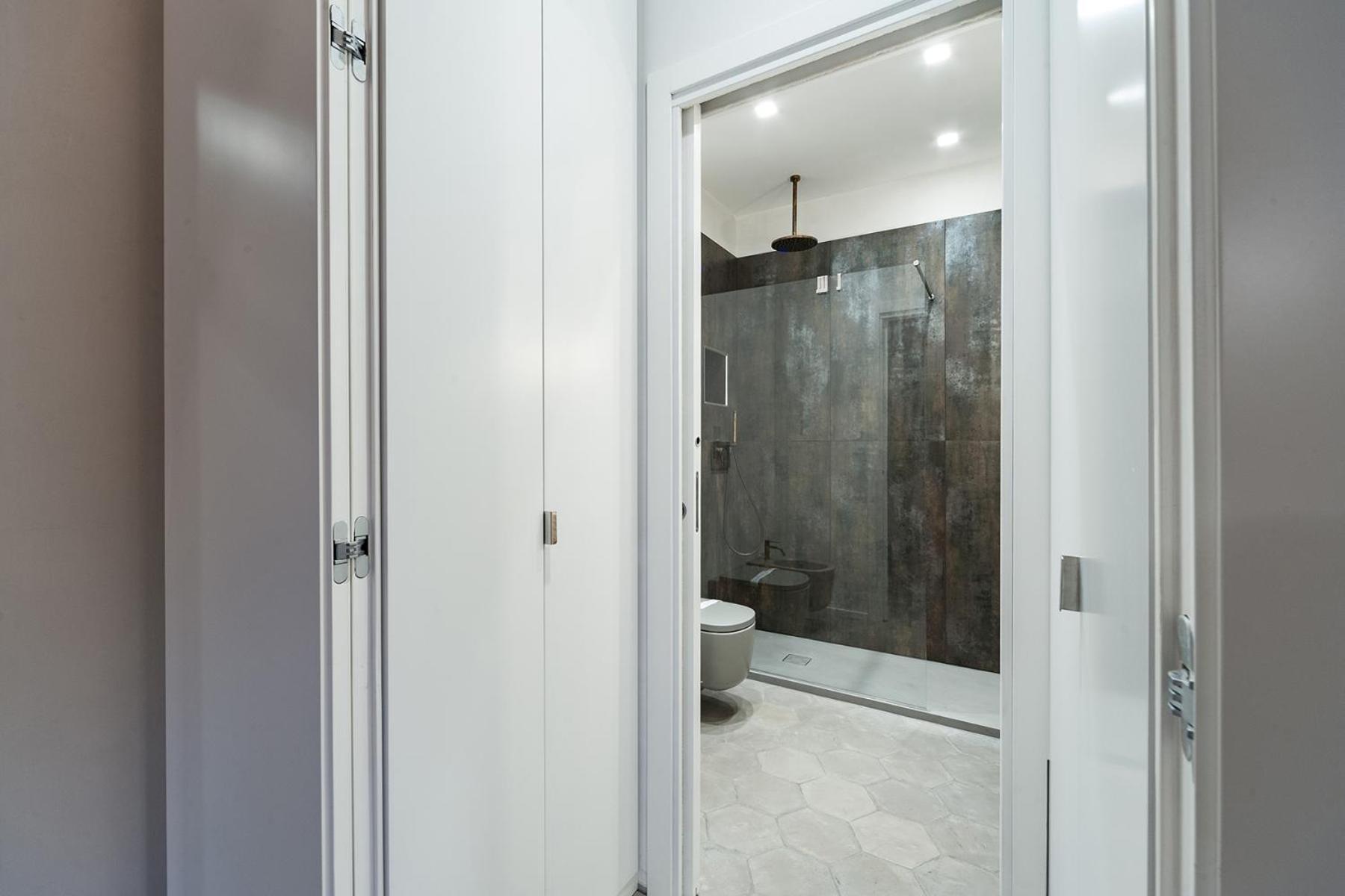 Apartment Trastevere Luxury, Ampia E Confortevole Location Sospesa Tra Design E Storia Rome
