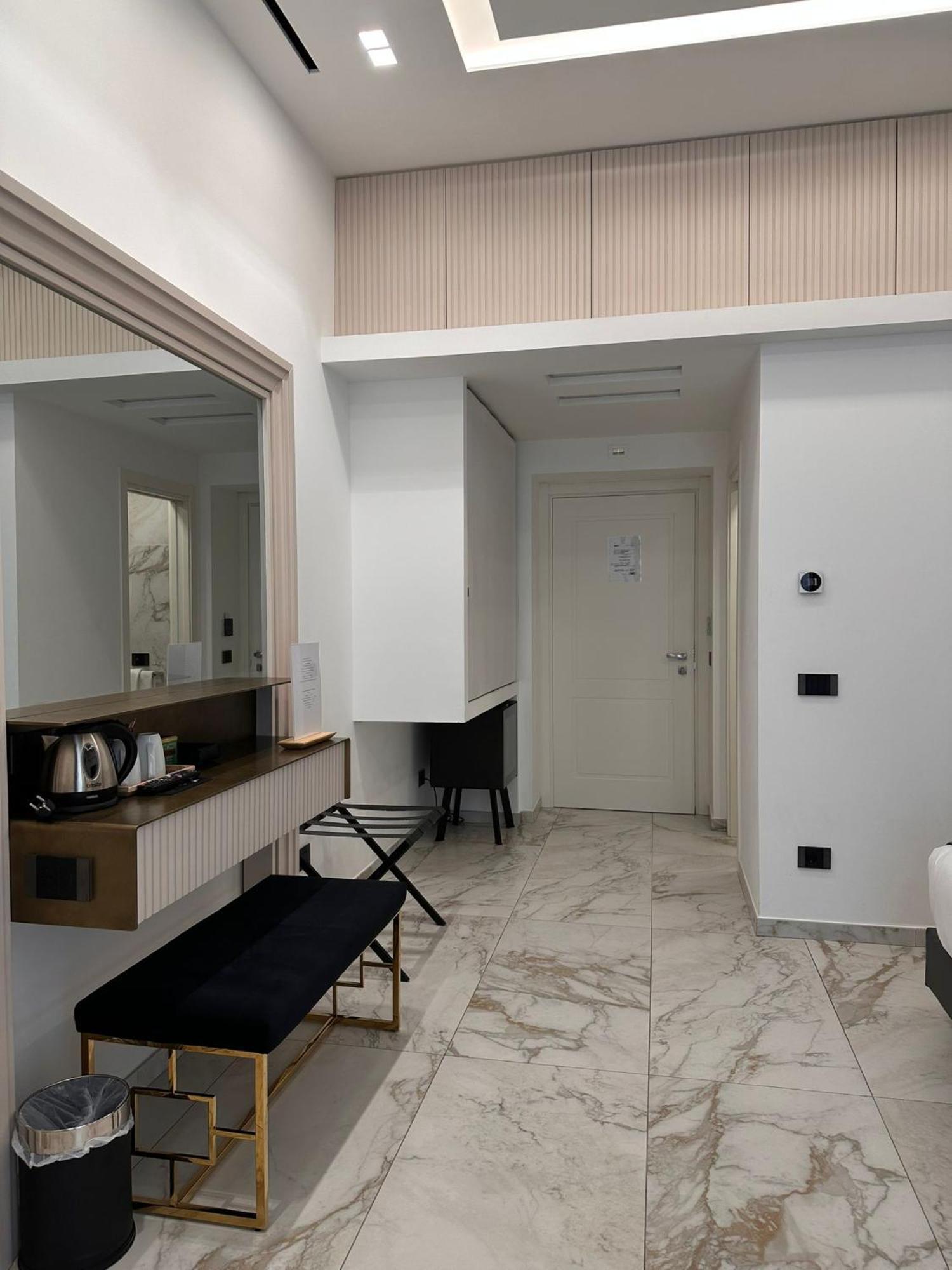 Maison Tritone