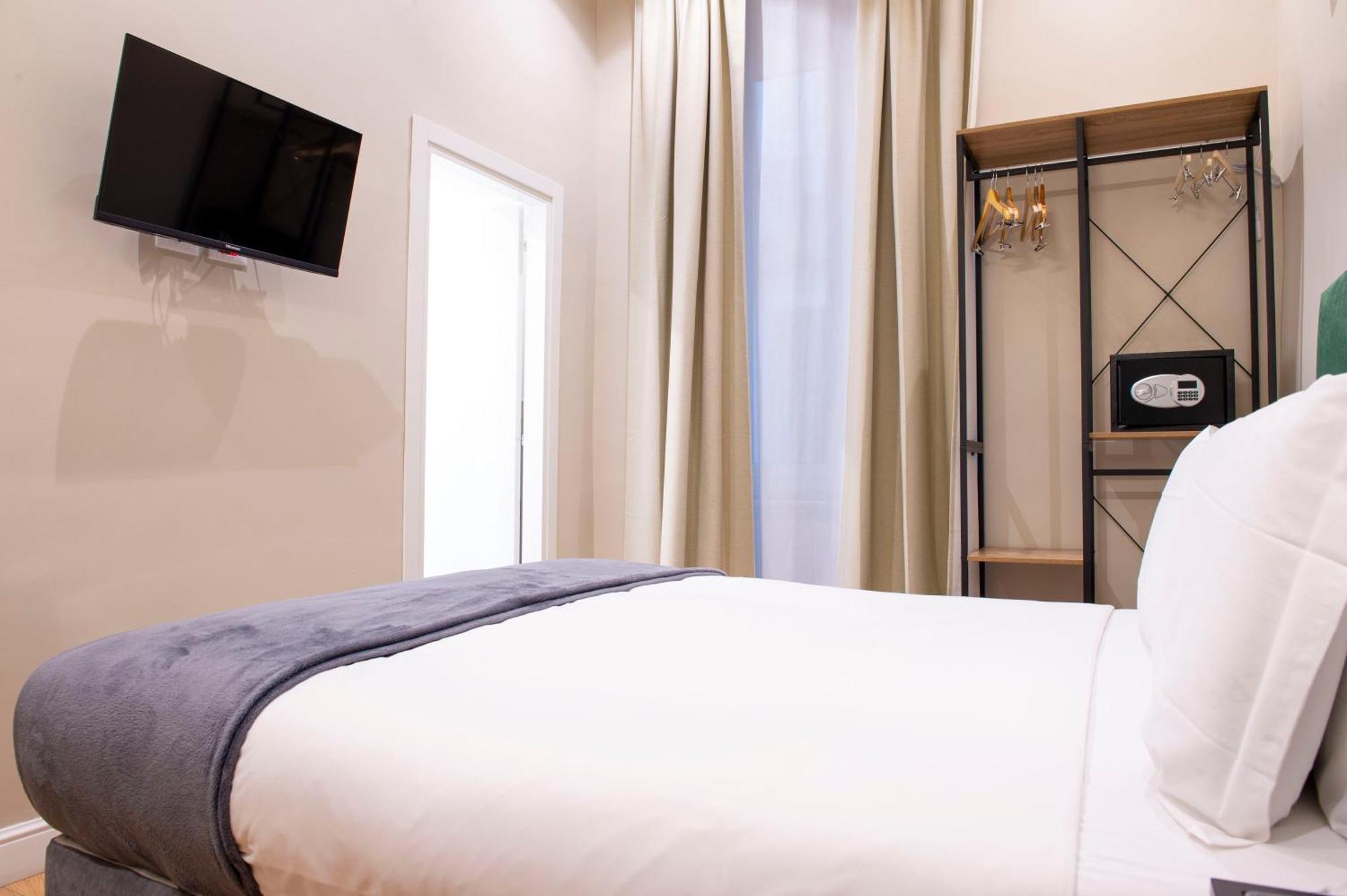 Ad Nazionale Guest house *