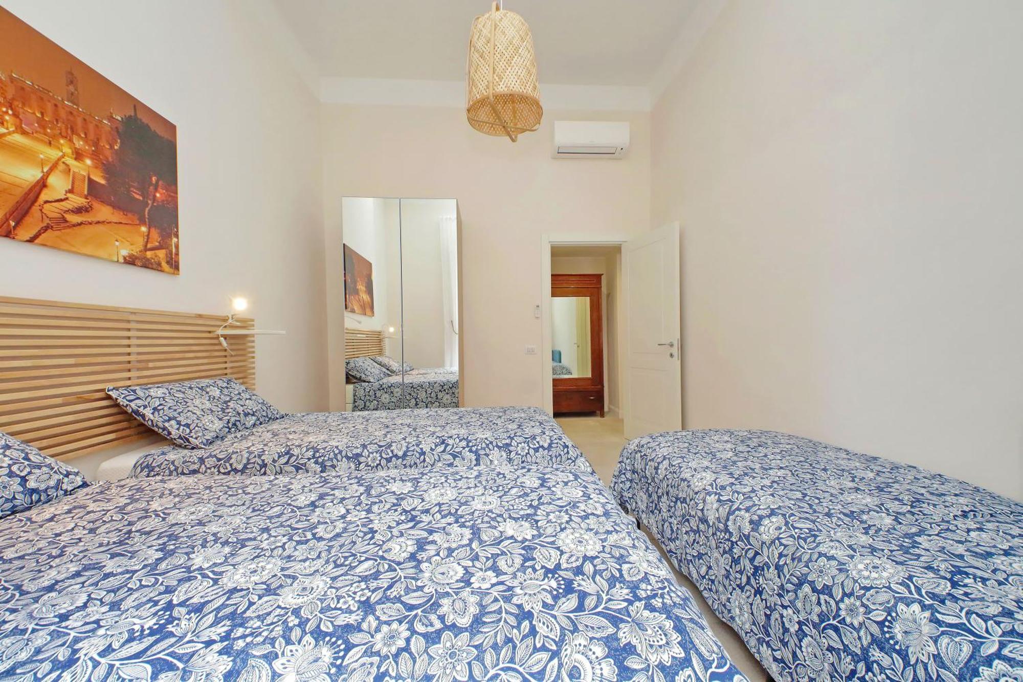 Apartment Balconcino Romantico A Via Aosta