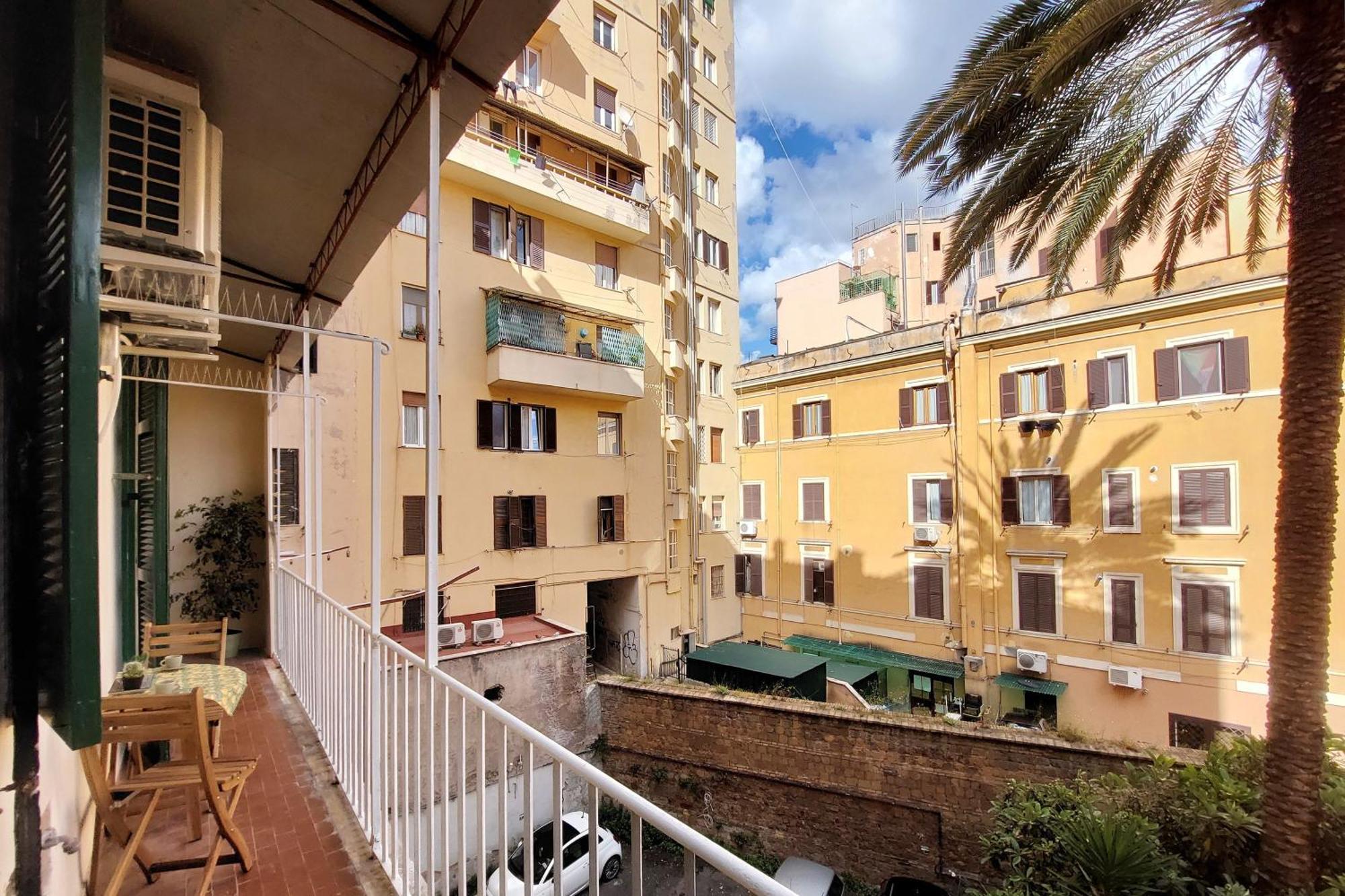Apartment Balconcino Romantico A Via Aosta Rome