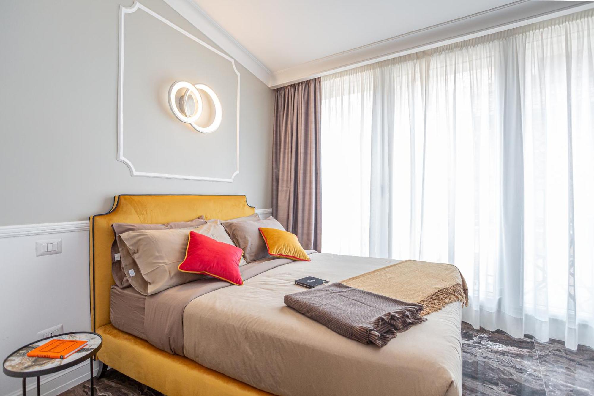 Luxury Over Time - With Terrace And View Of Piazza Di Spagna Apartment Rome