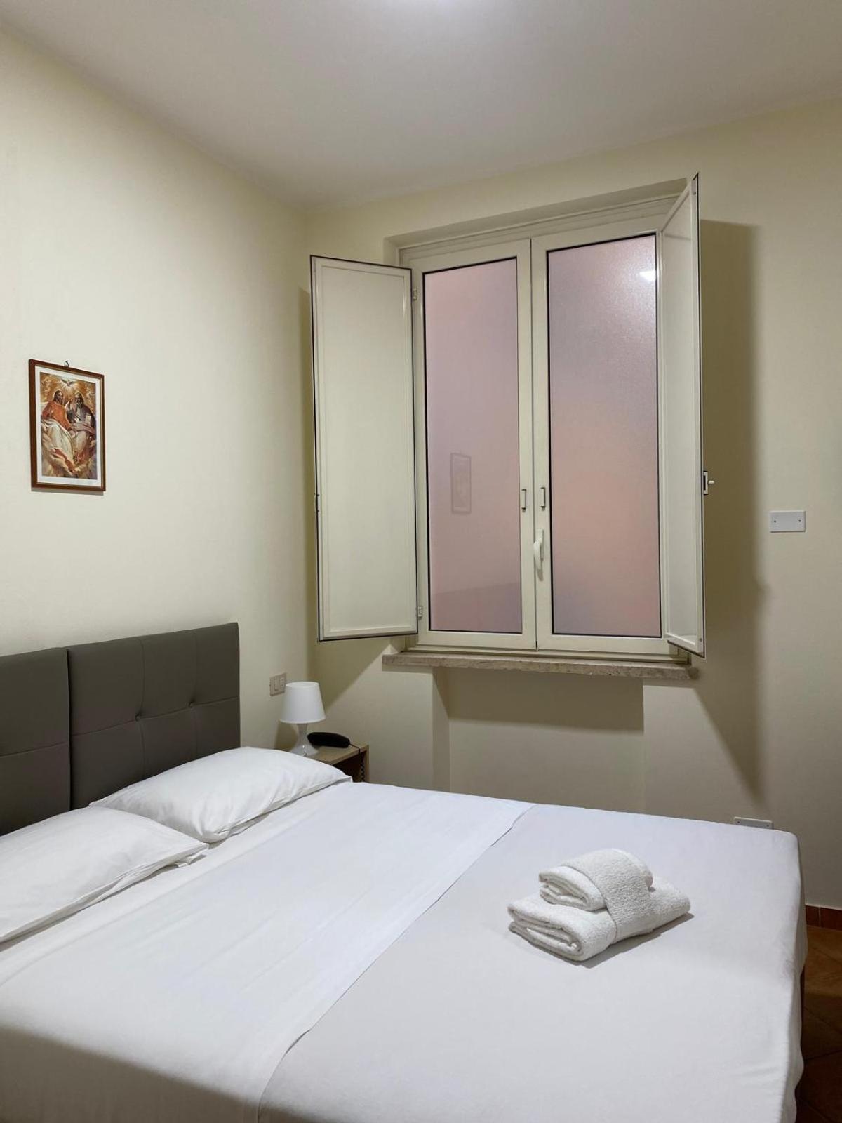 Casa Per Ferie Santa Maria Alle Fornaci Hotel
