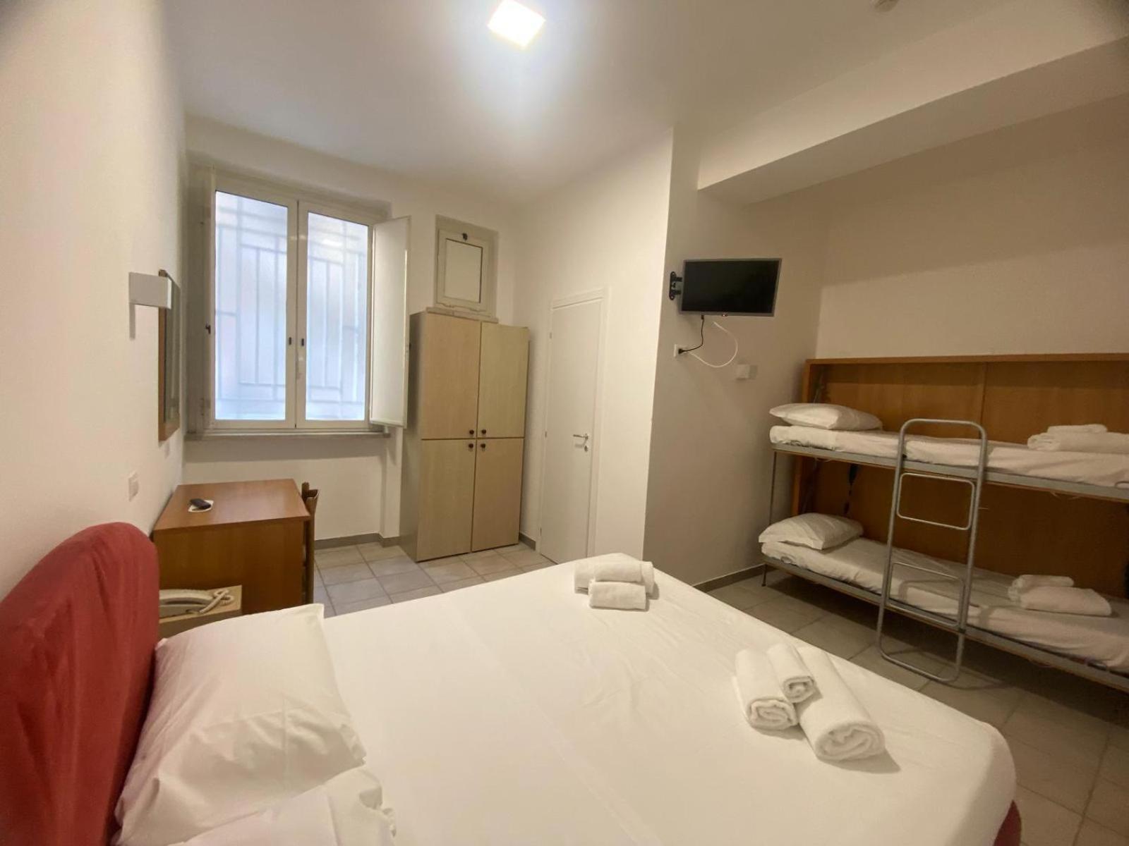 Hotel Casa Per Ferie Santa Maria Alle Fornaci 3*