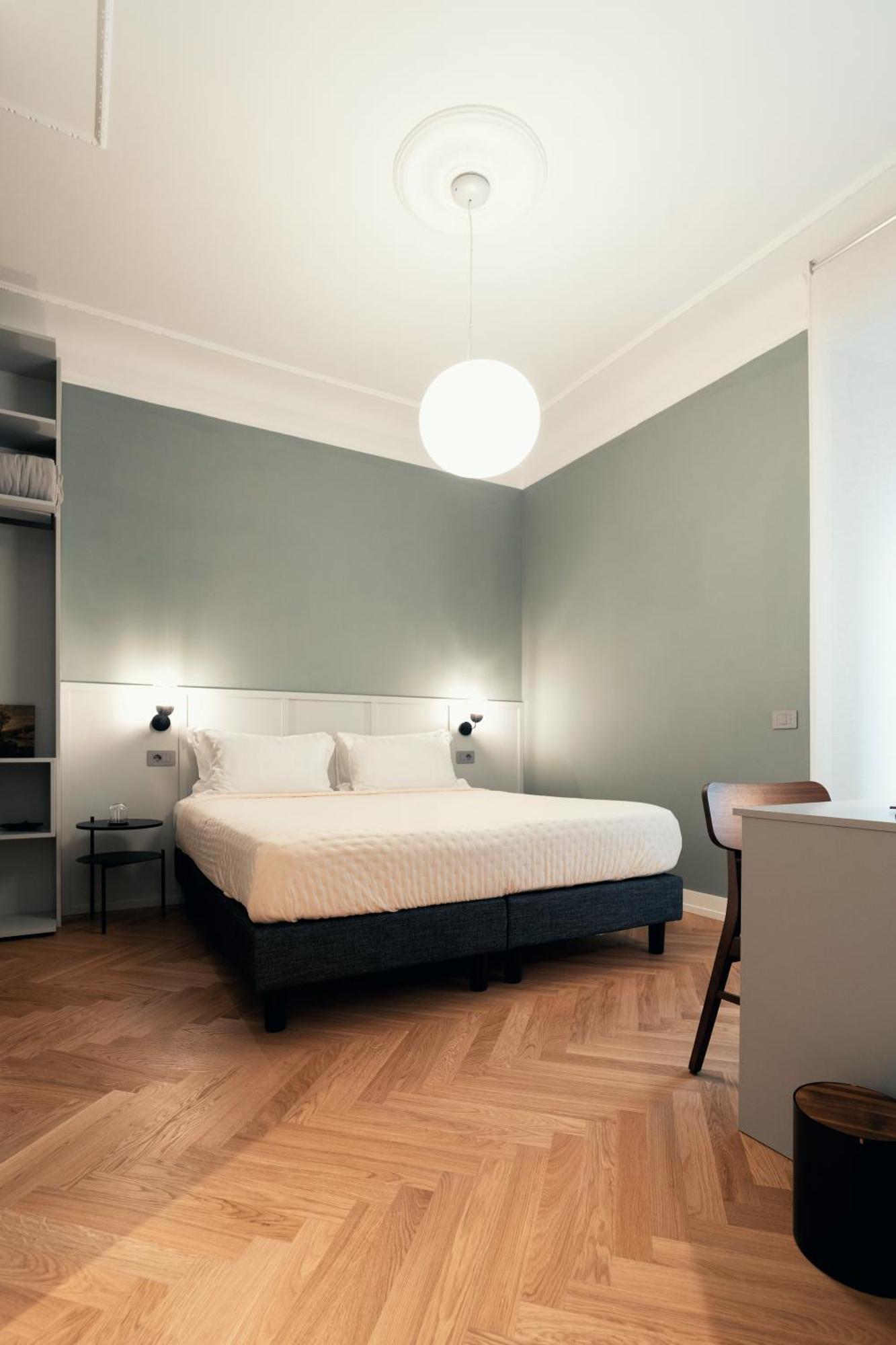 Pepe's Place - Manzoni * Roma