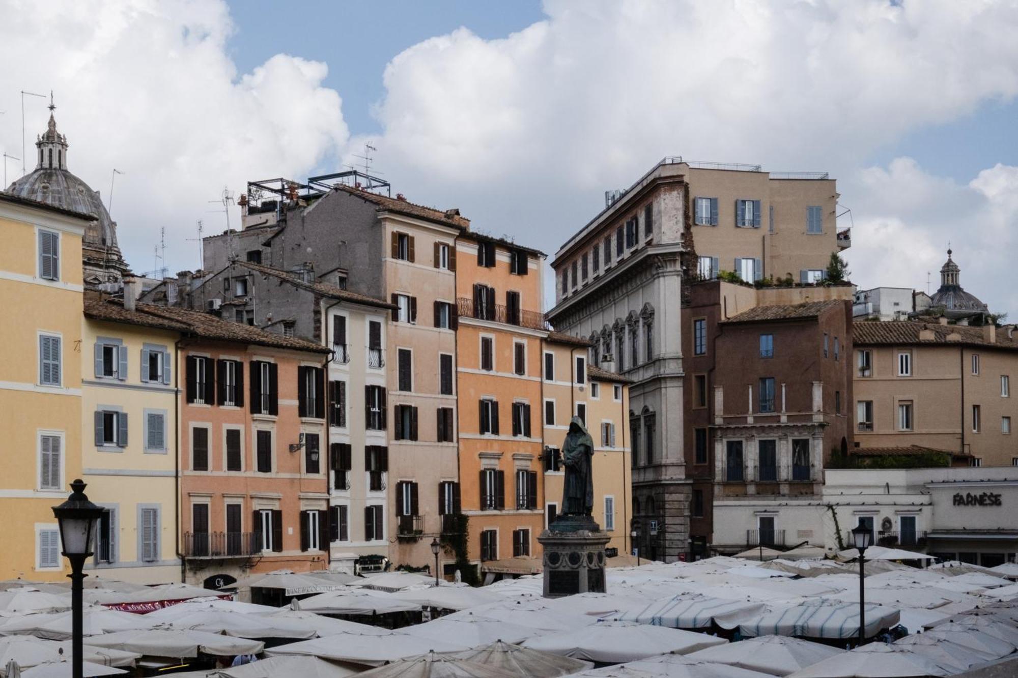 Esclusivo Nel Centro Di Appartamento *