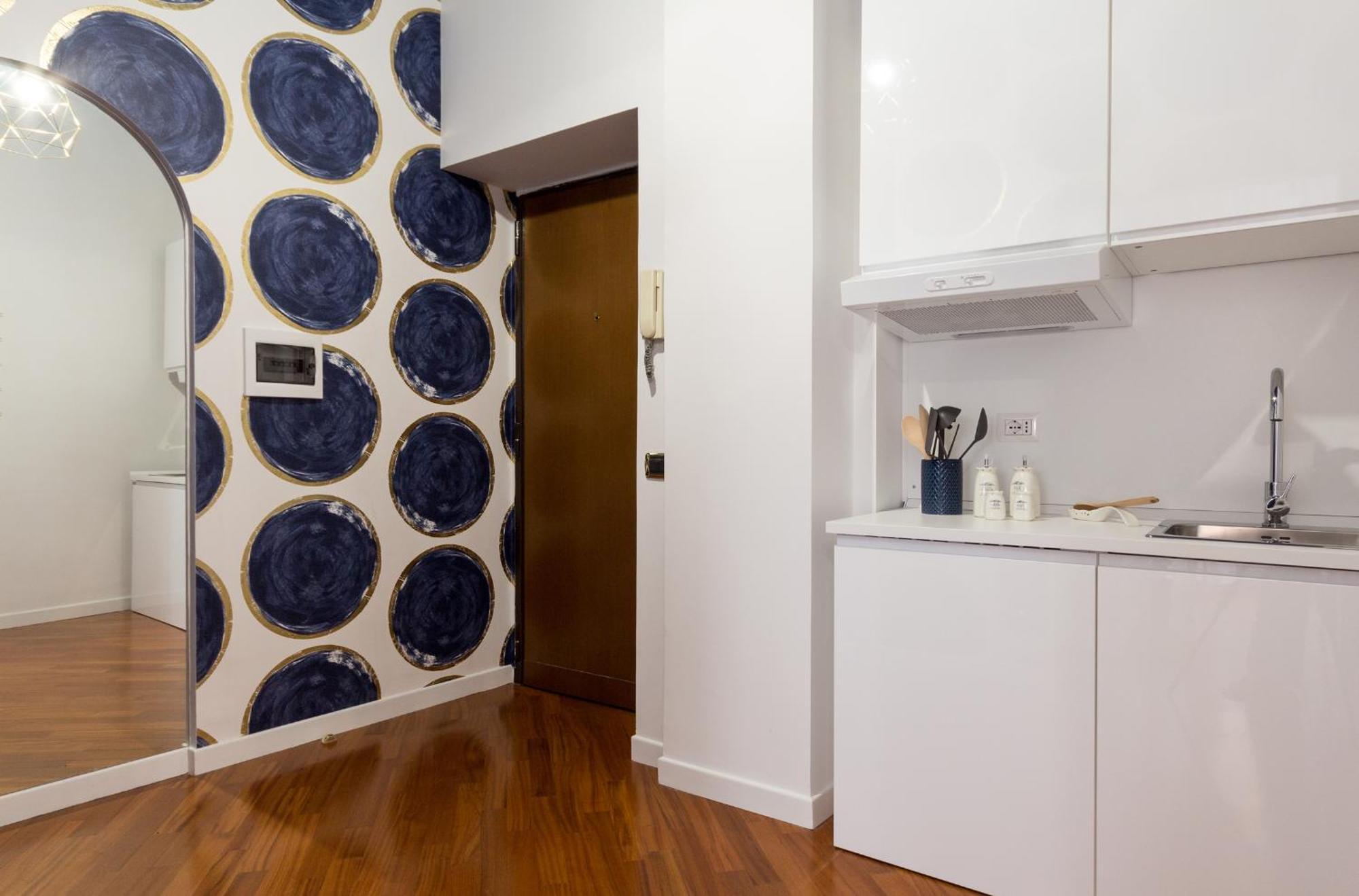 Moro7 Apartment-stylish & Bright-piazza Trilussa Apartment