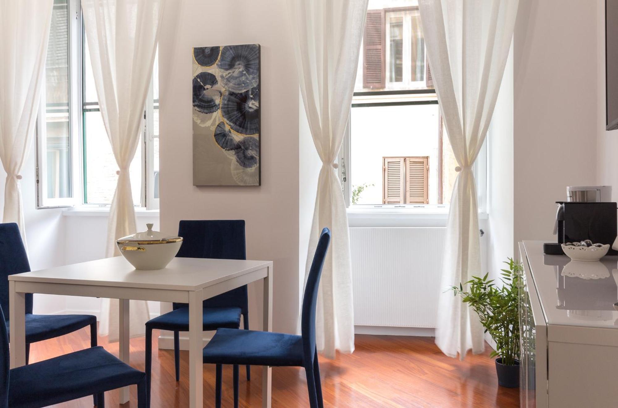 Moro7 Apartment-stylish & Bright-piazza Trilussa Apartment *