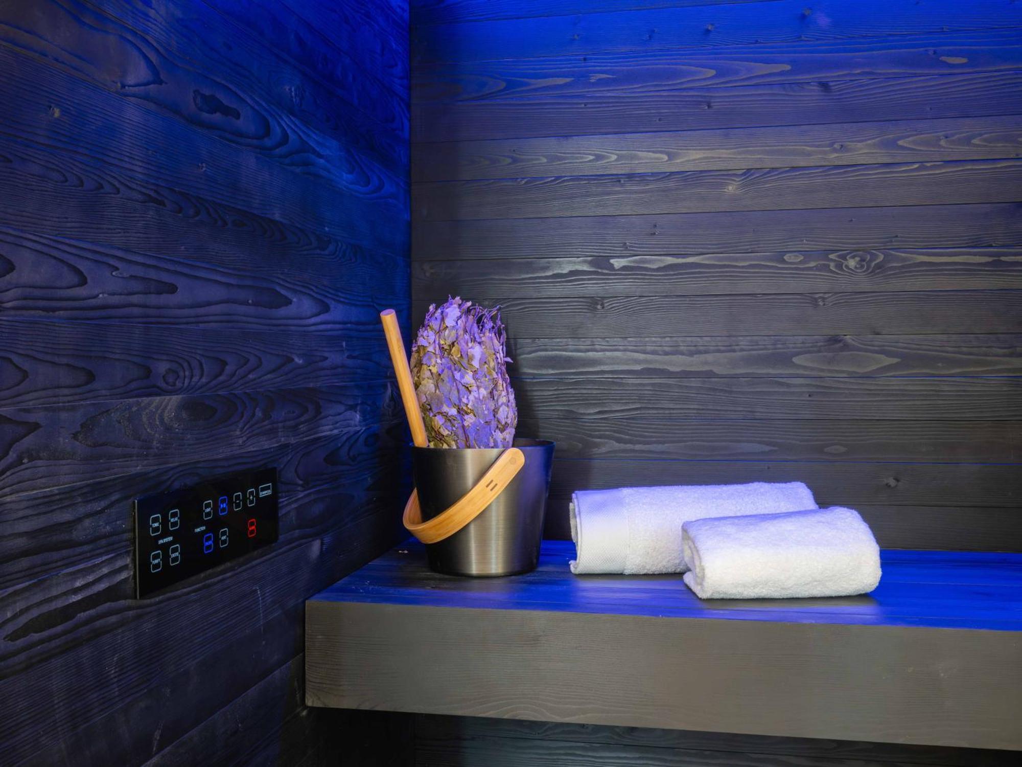 Hotel Romeo 5*