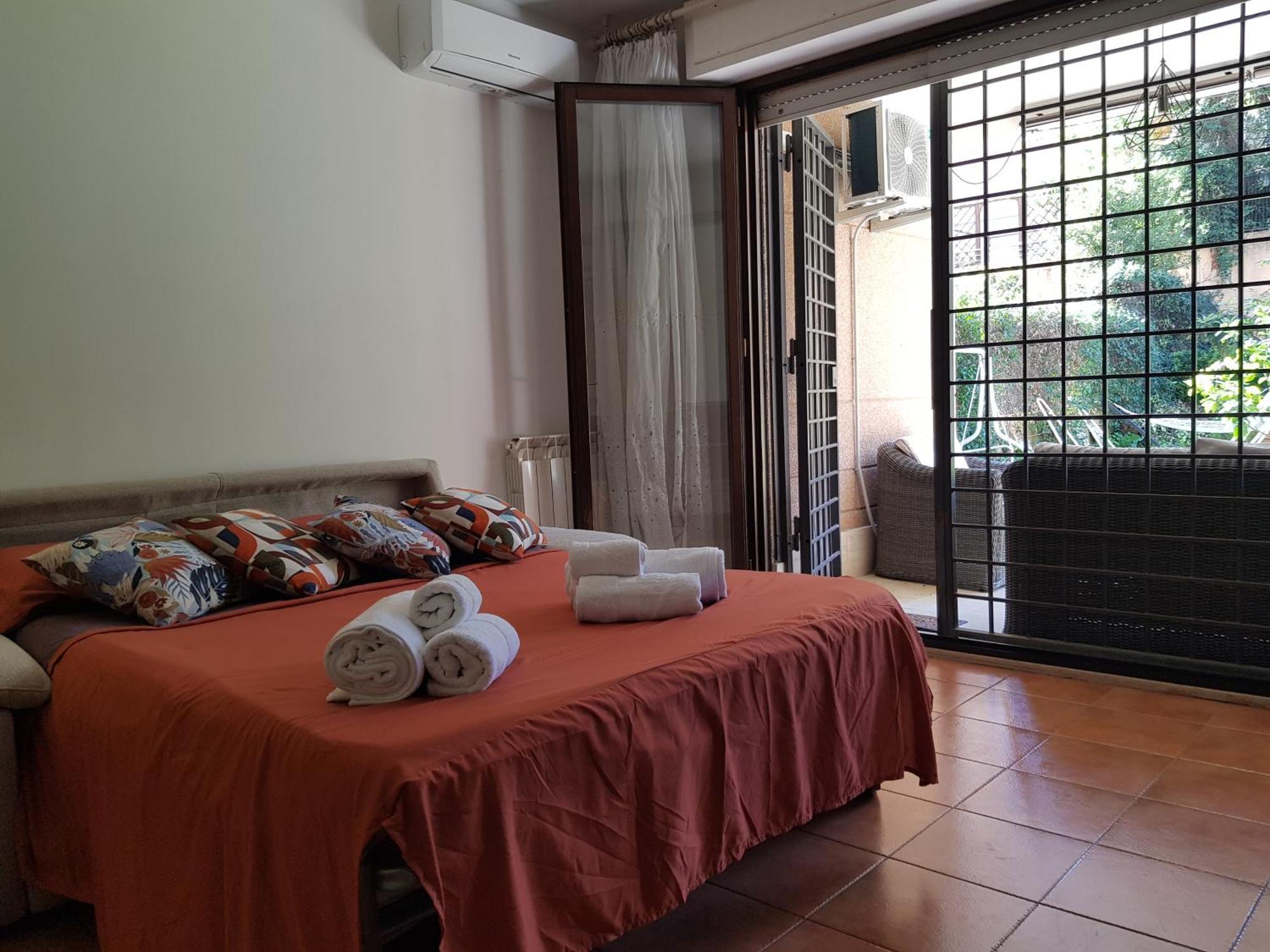 Eur Charme Apt&garden Appartamento *