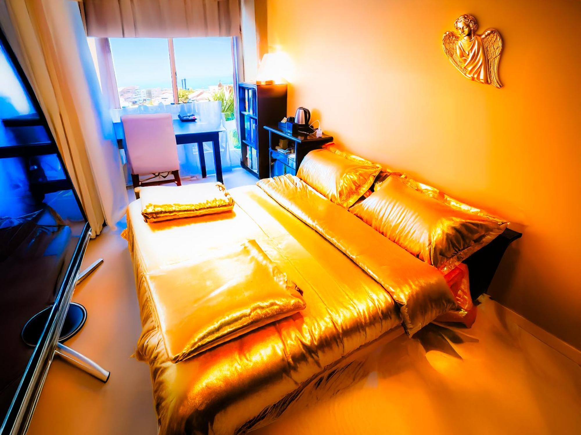 Laura Luxury In Central * Rome