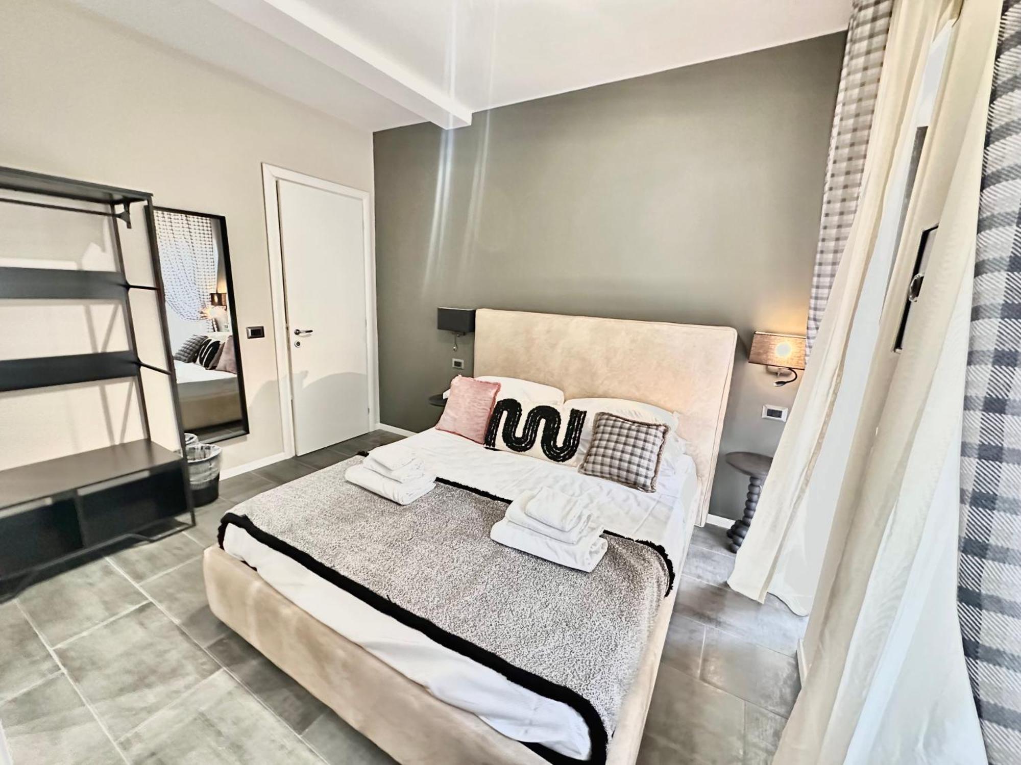 Xcross Garbatella Guest house *