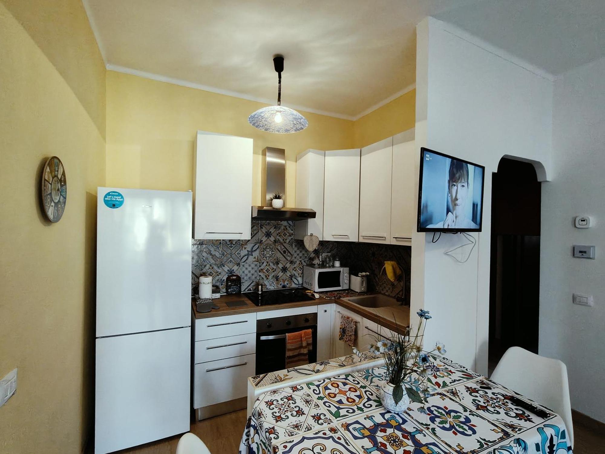 Gemelli-st Peter Sweet House Rome