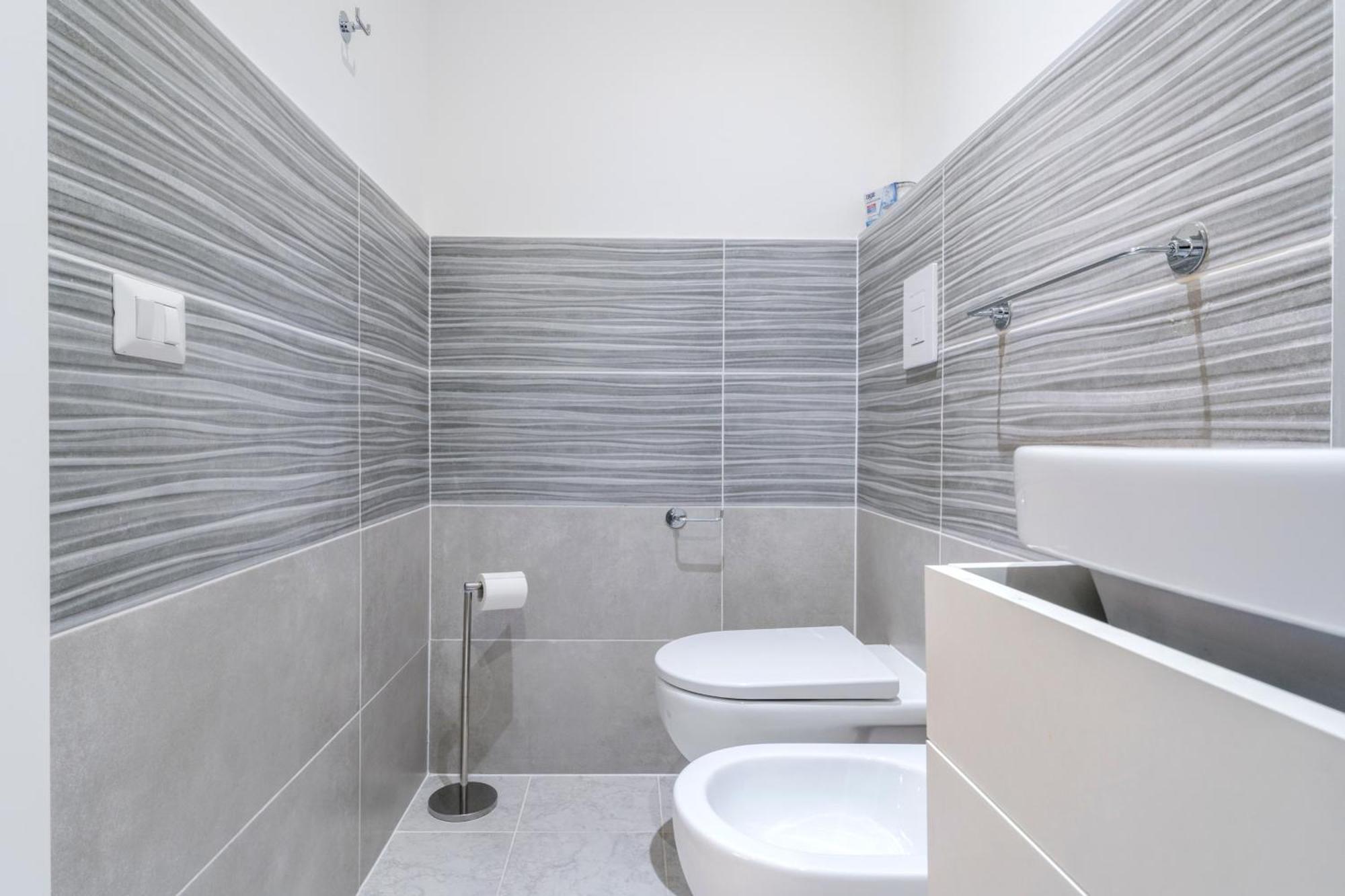 Silver Dream Cornelia, Elegant With Car Park Apartment