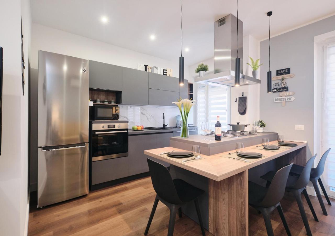 Appartement Colosseo A 15 Minuti - Elegante In Centro Rome