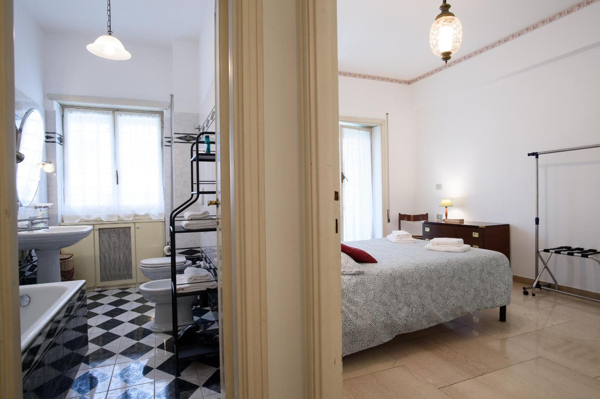 Casa Nella, With 2 Bedrooms, Apartment *