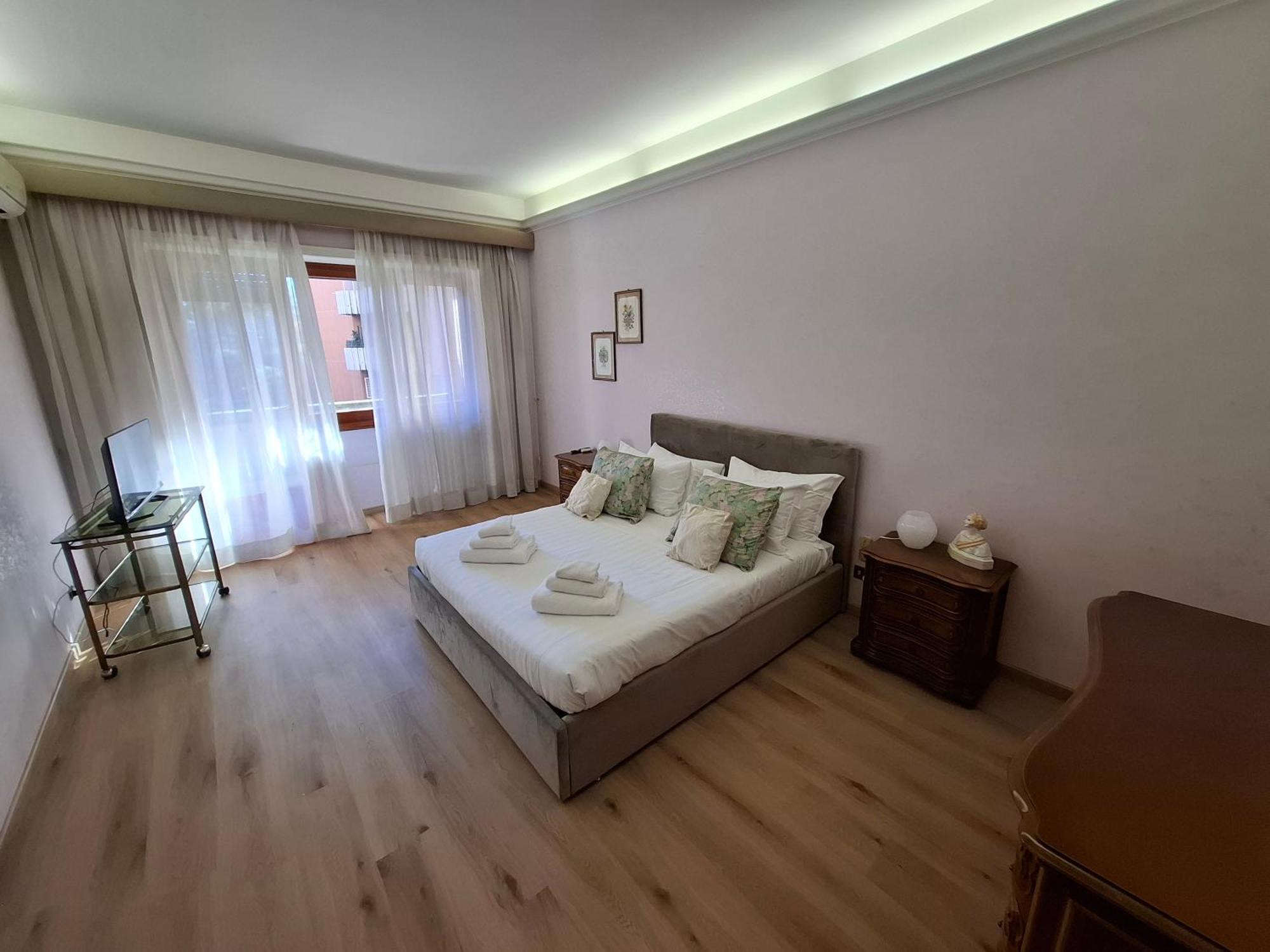 Eliseven Trastevere Rome
