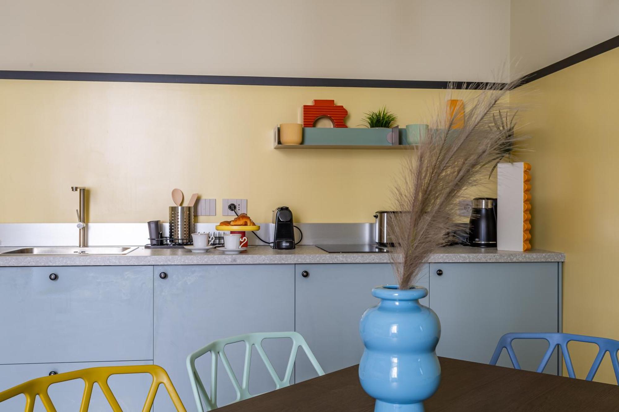 Iflat Colorful New In Esquilino Apartment