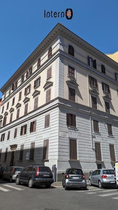 Interno 16 And Cosy * Rome