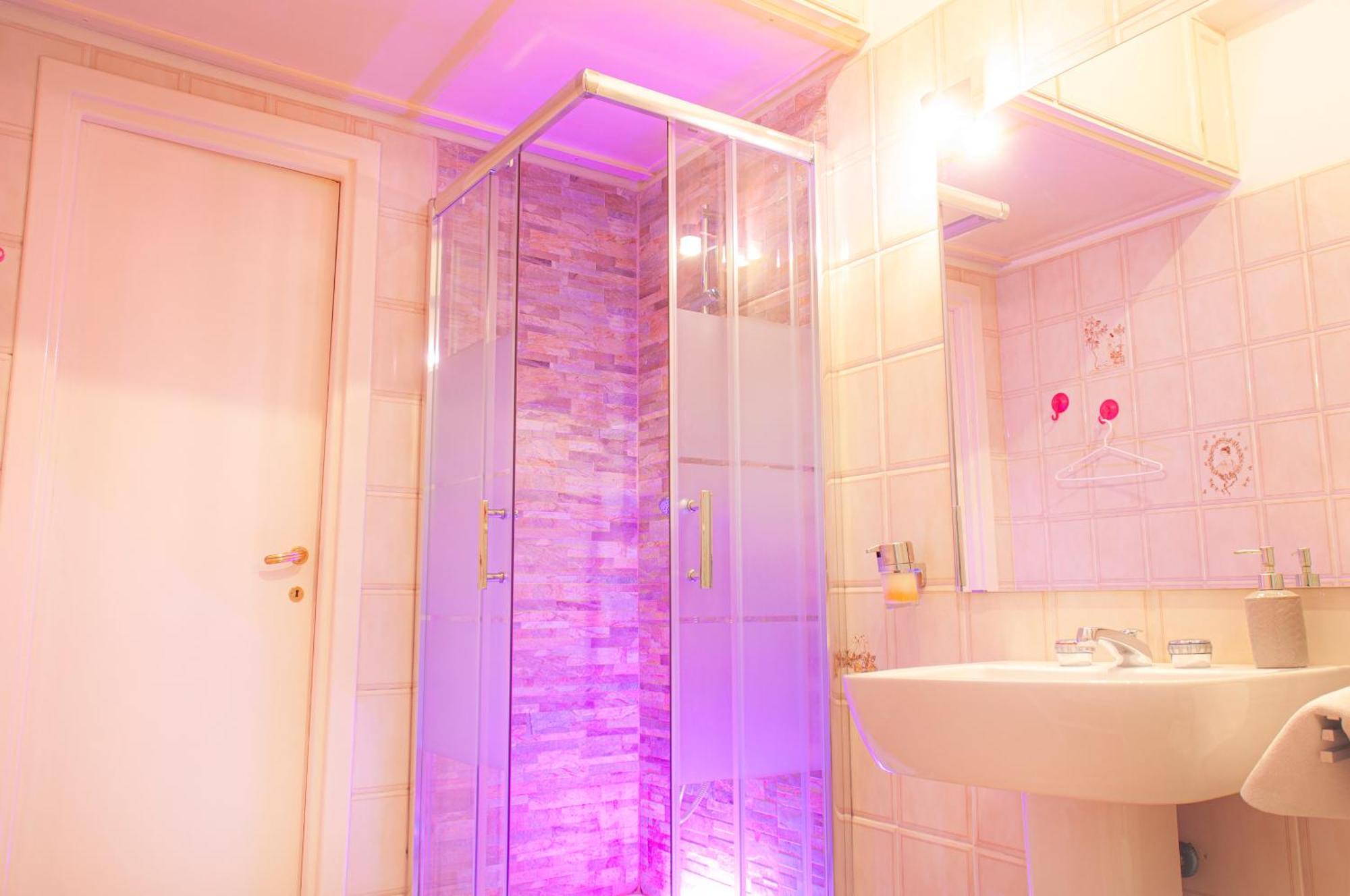 Ninuphar Maison * Rome