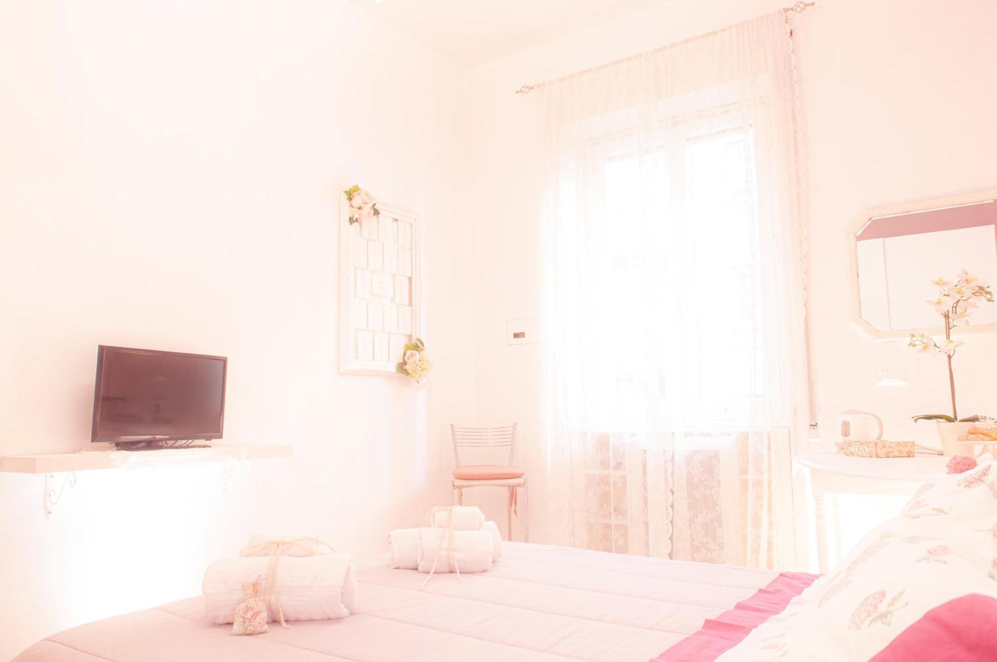 Ninuphar Maison * Rome