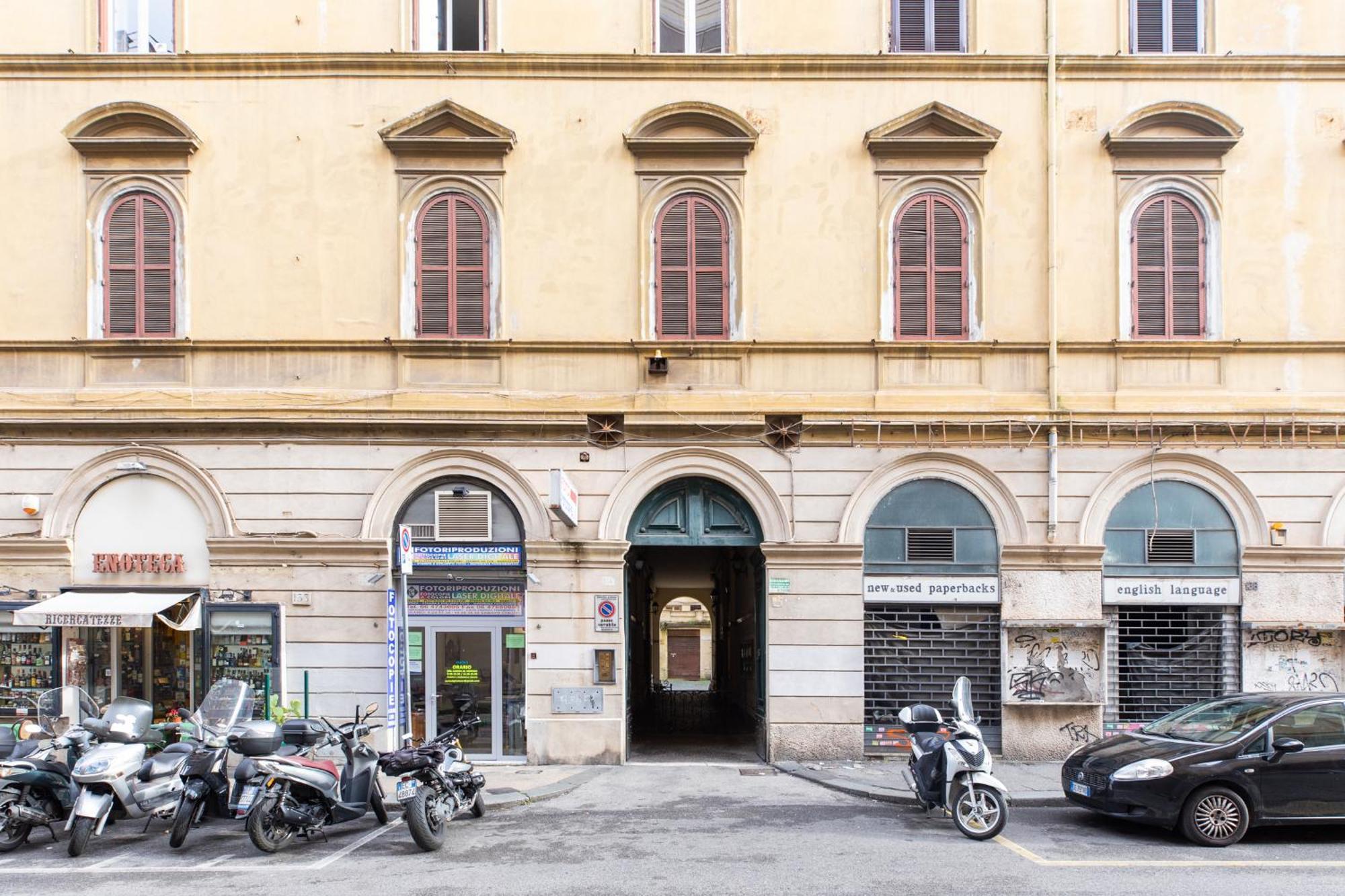 Iflat Opera Penthouse With Terrace #2 Apartment Rome