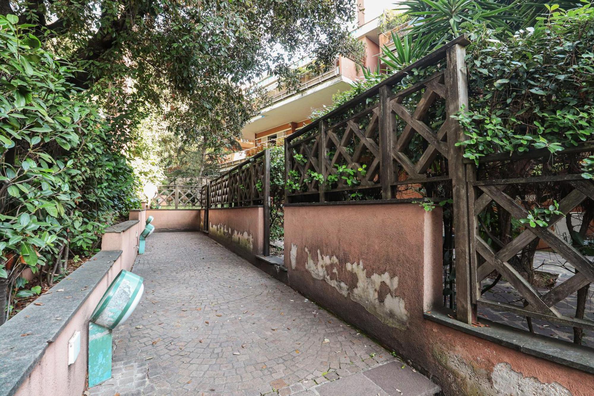 Casa Del Koala Al Gemelli Hospital Apartment *