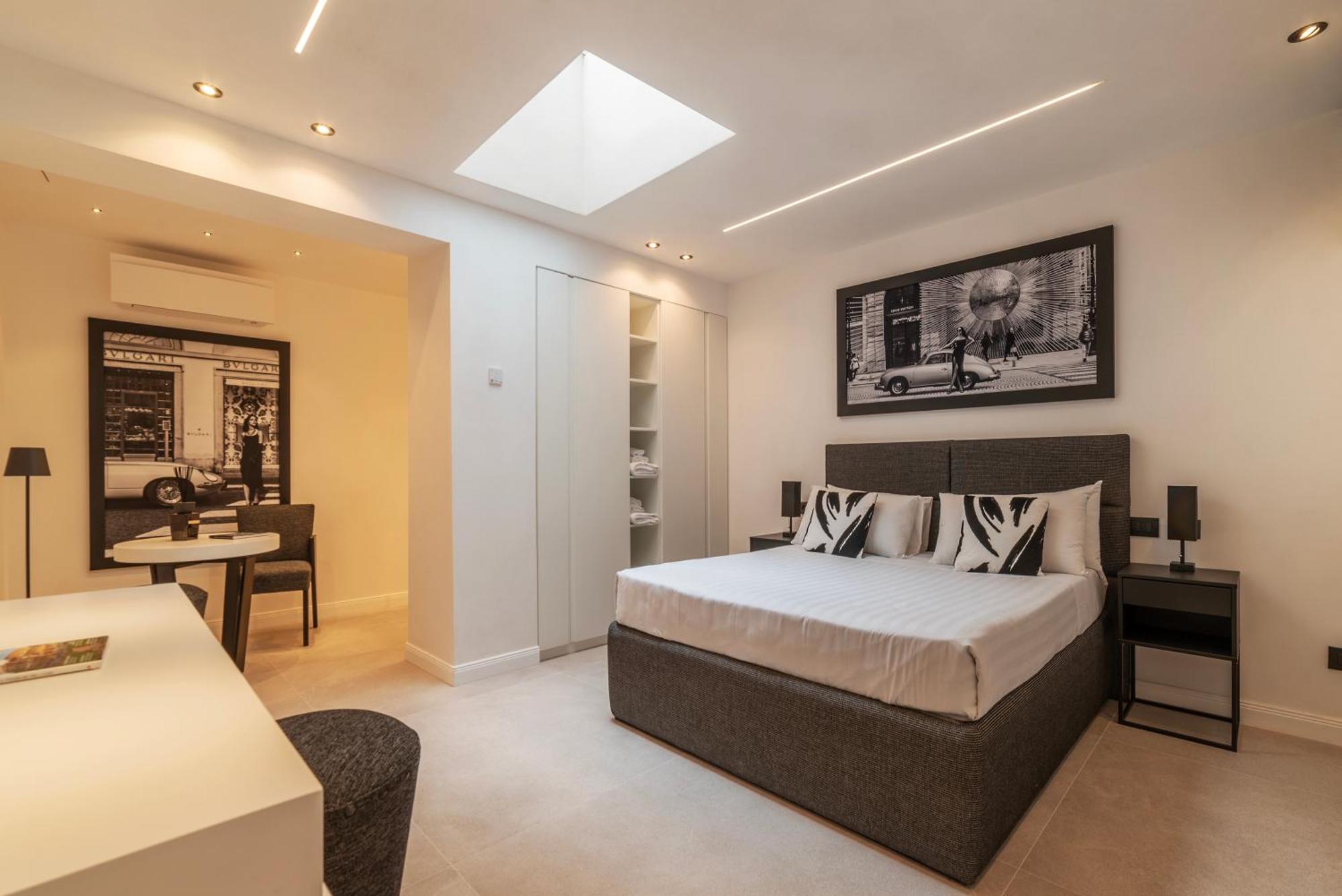 Apartment Borghese Luxury Rome