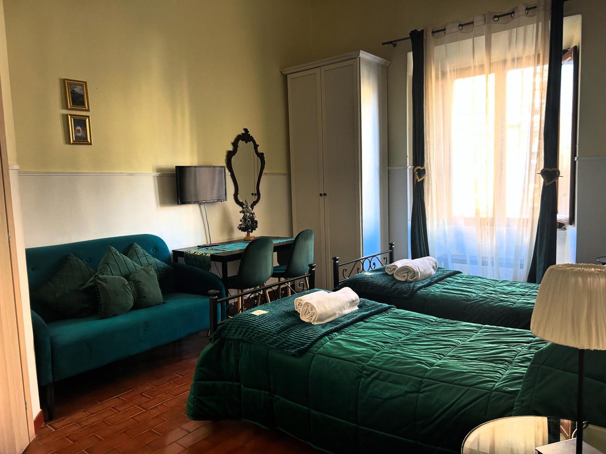 Guest house Glam Sm Maggiore 3*