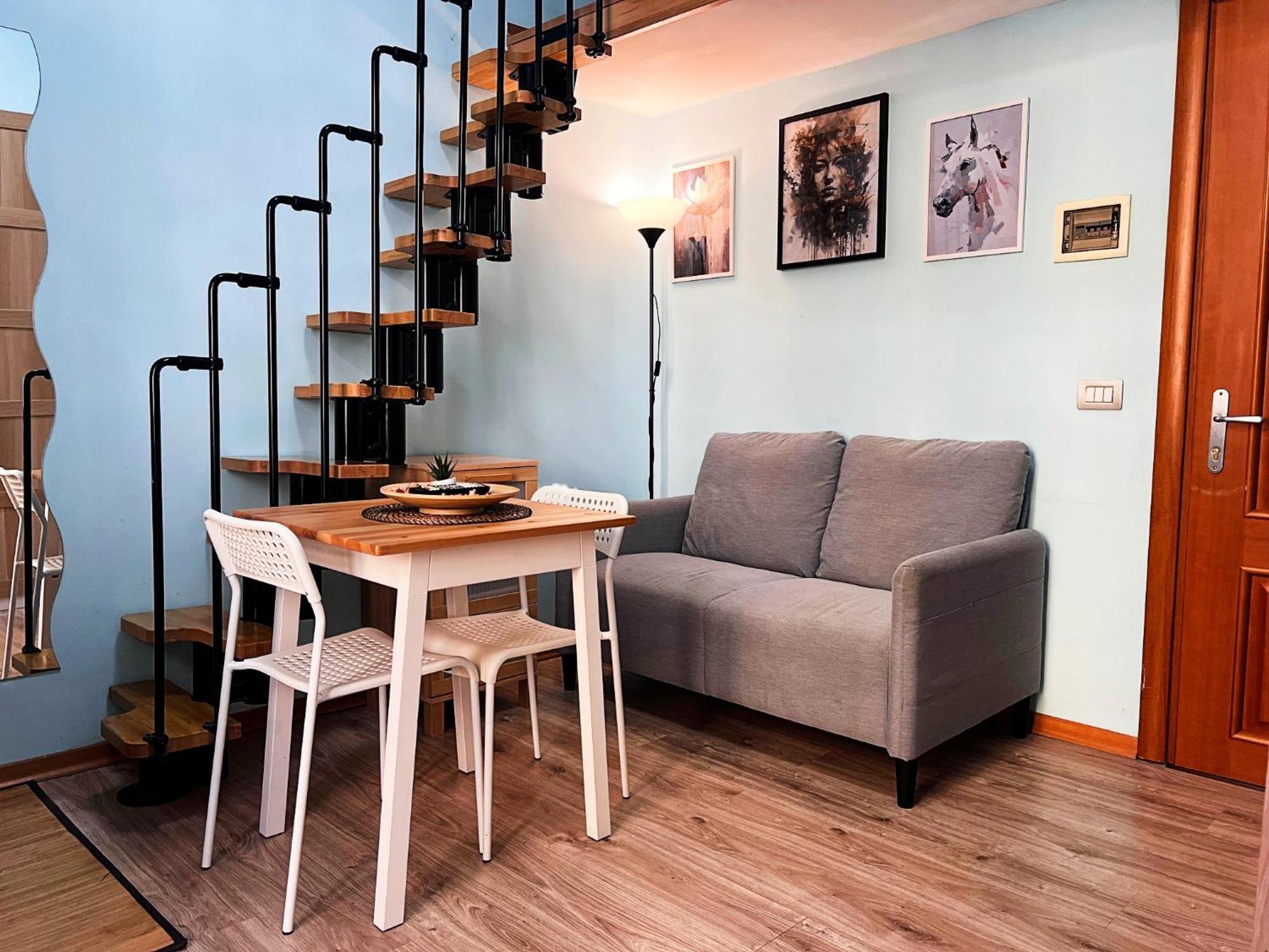 Moonlight Apartment *