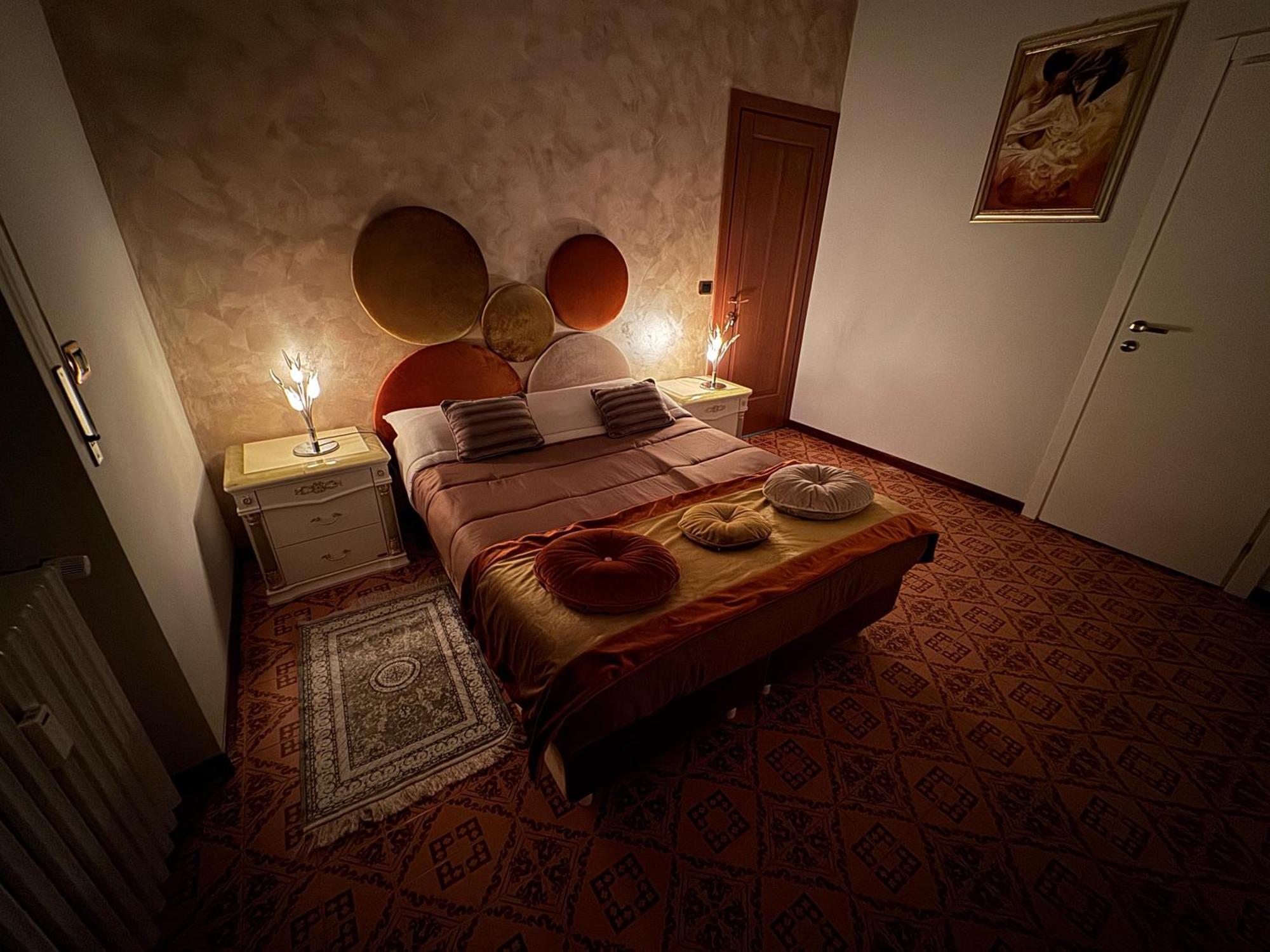 Elegant Apartment Rome
