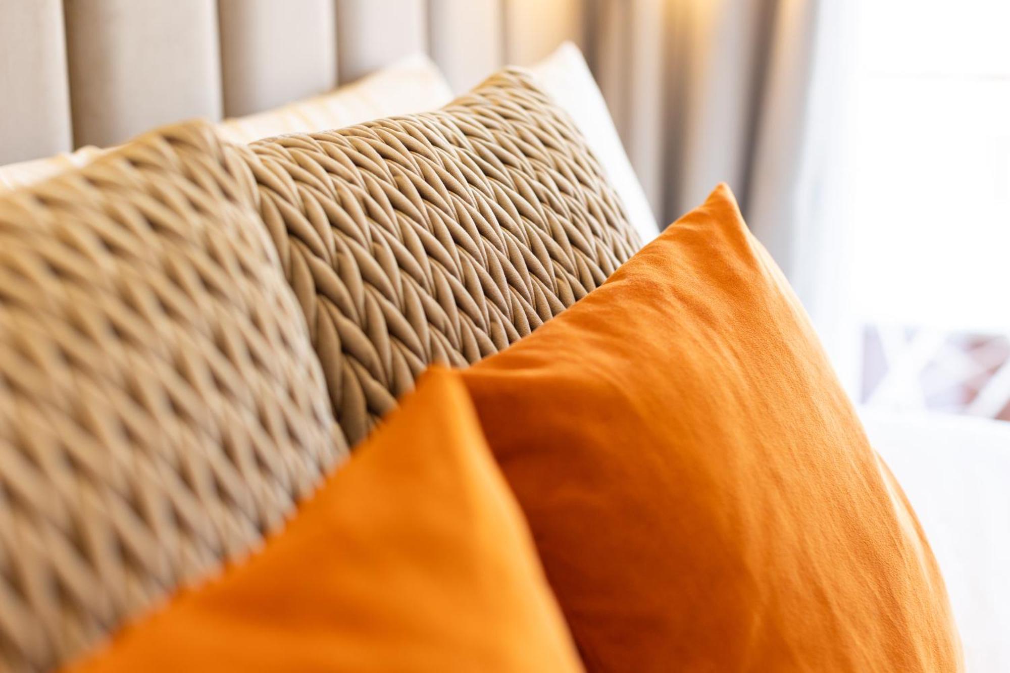 Mavi Luxury Rome