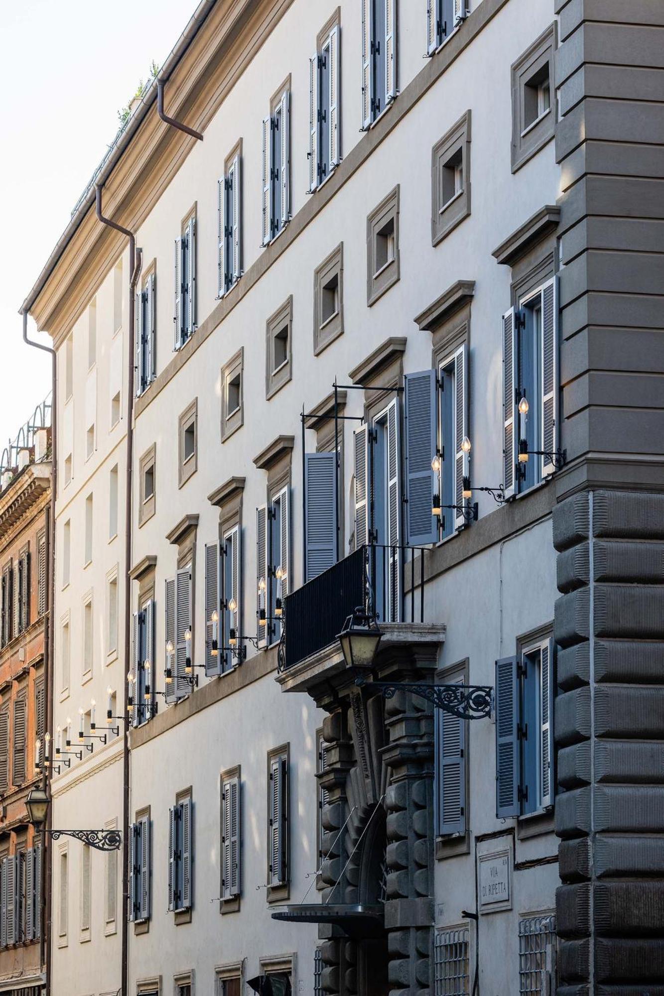 Hotel Romeo