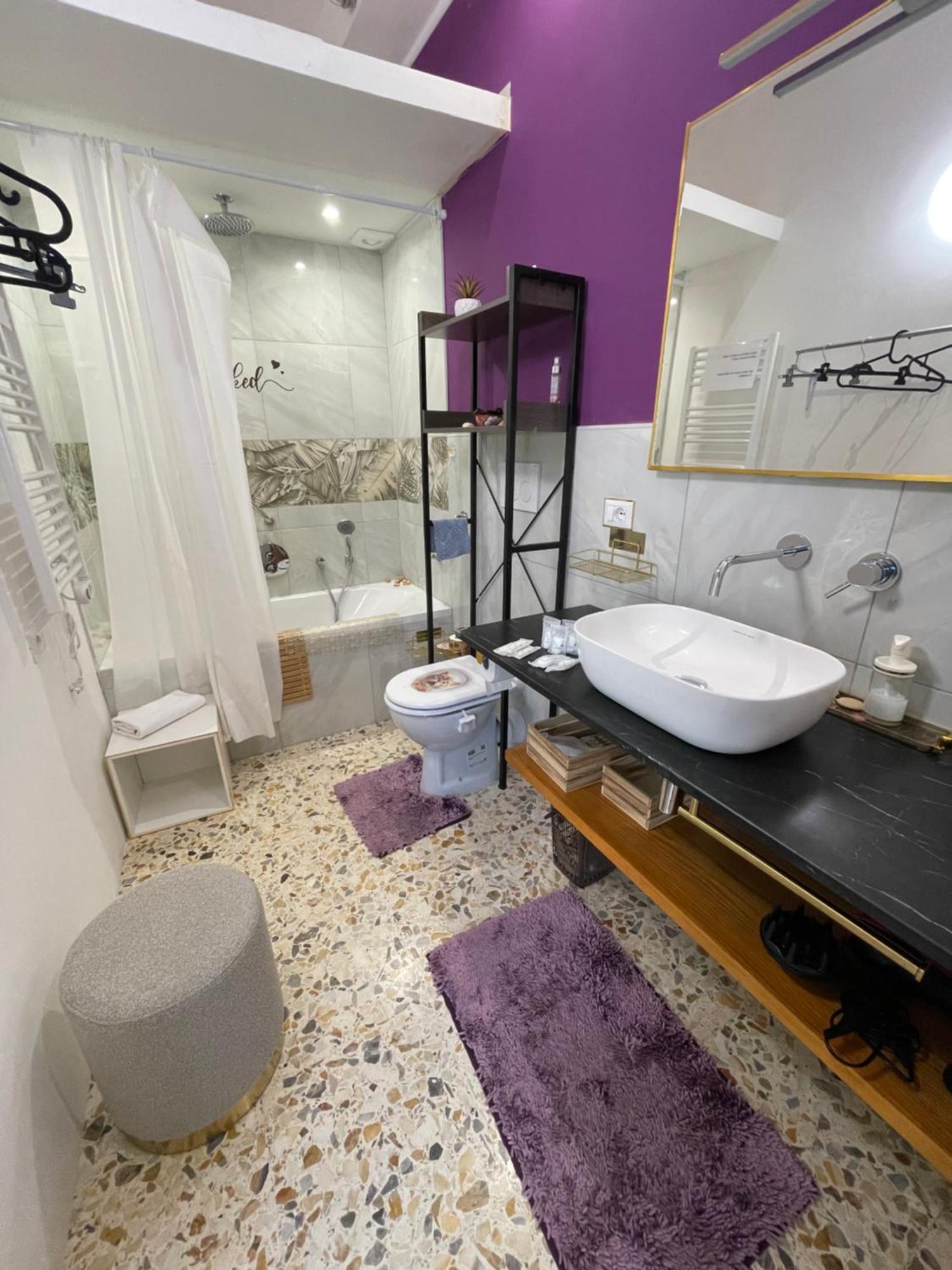 -100m Metro A- Balcony E Open Space * Rome