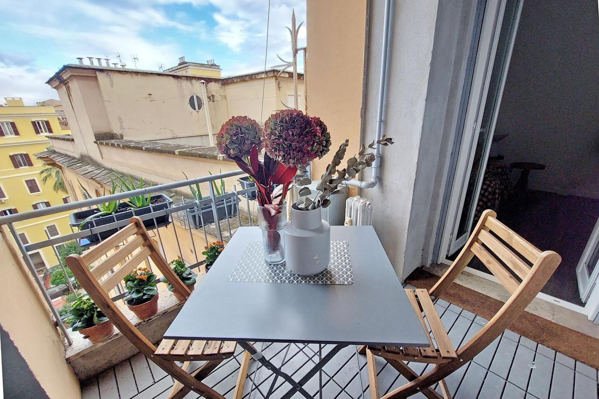 St Peter Giant Apartment Rome
