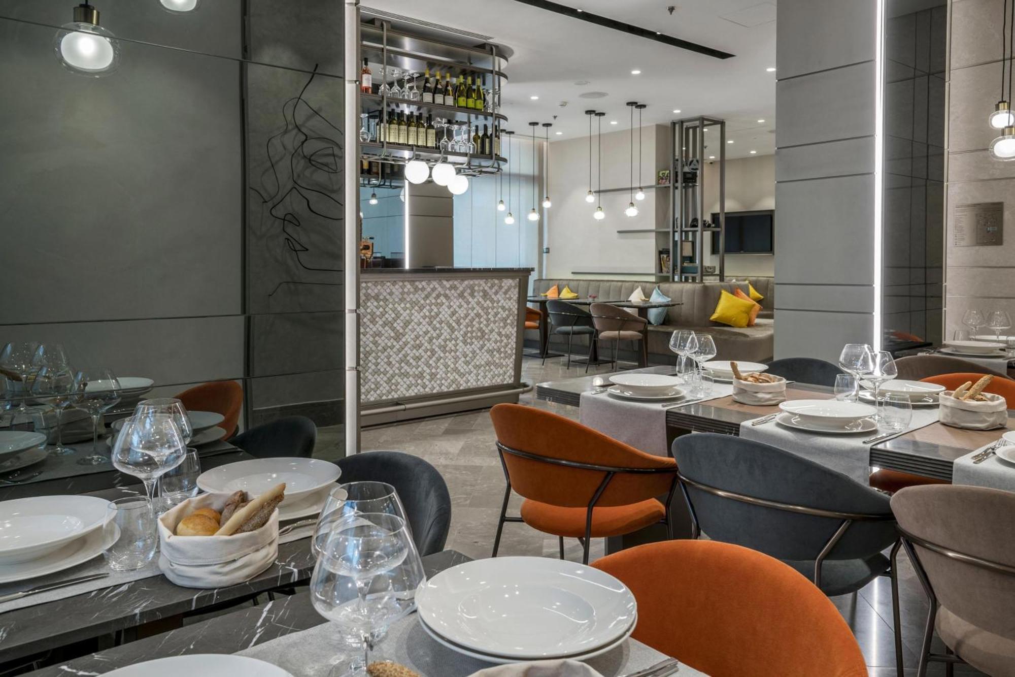 The Regency A Tribute Portfolio Hotel