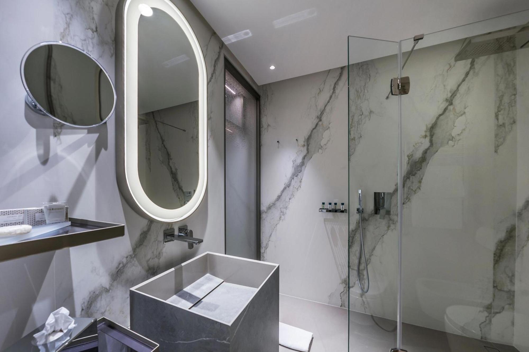 The Regency A Tribute Portfolio Hotel