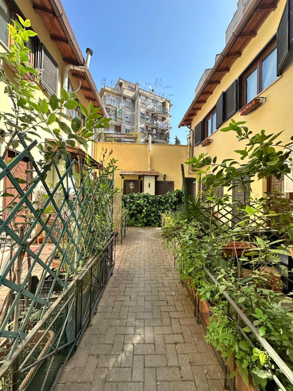 Casa Pinolo * Rome