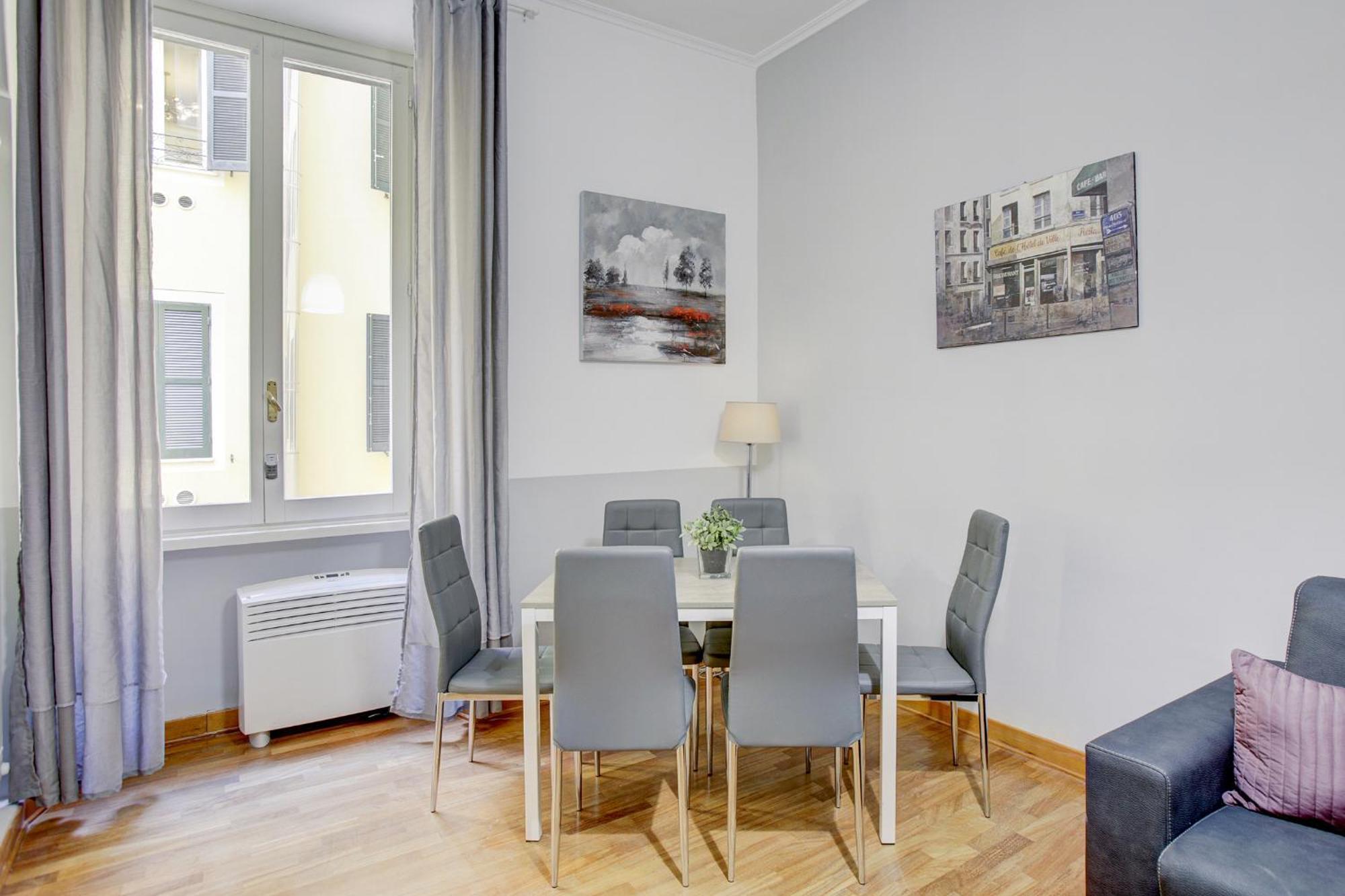 Apartment Colosseo Families And Groups 2bdr And Rome