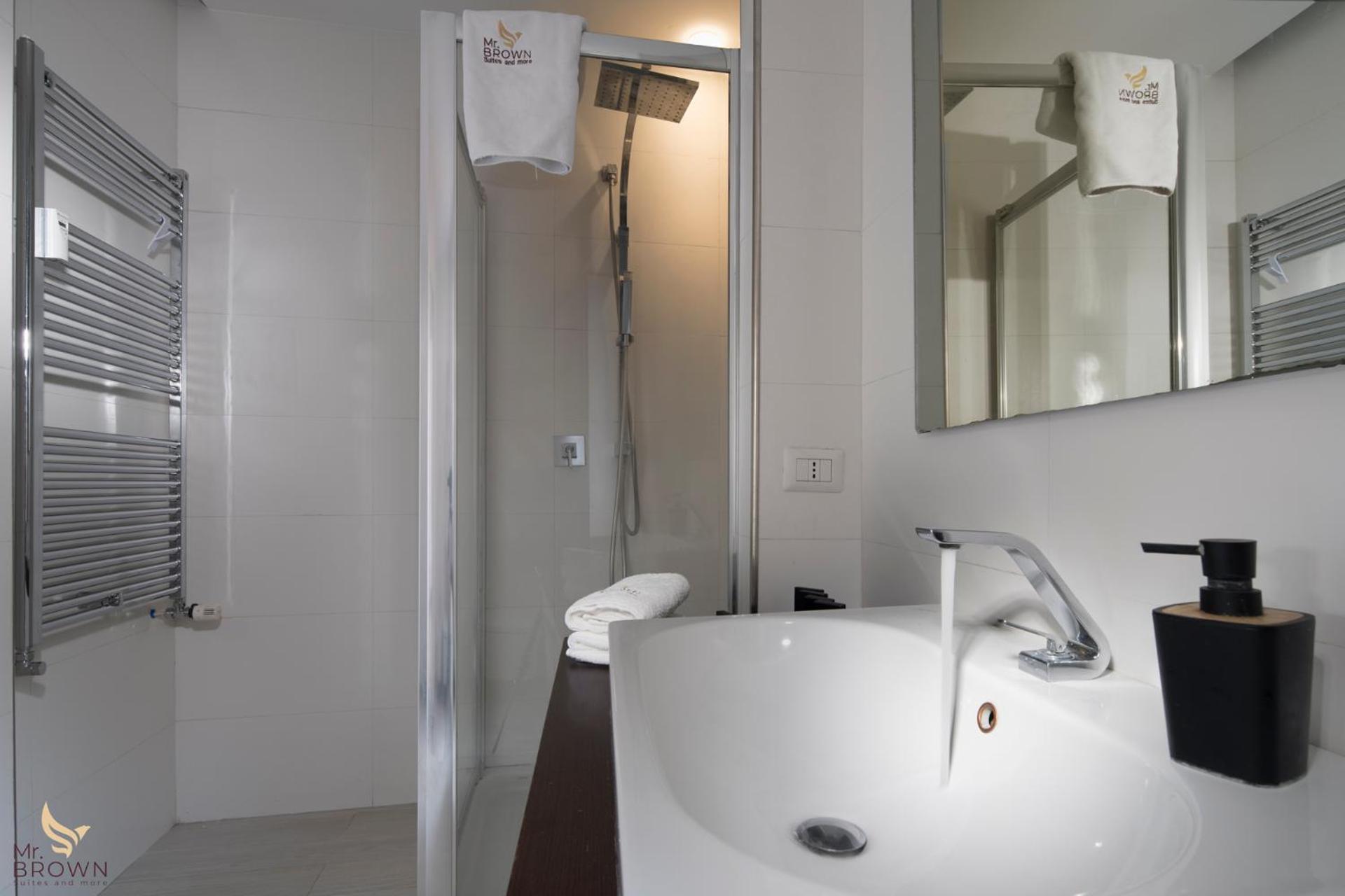 Mrbrown - Eredia Apartment *