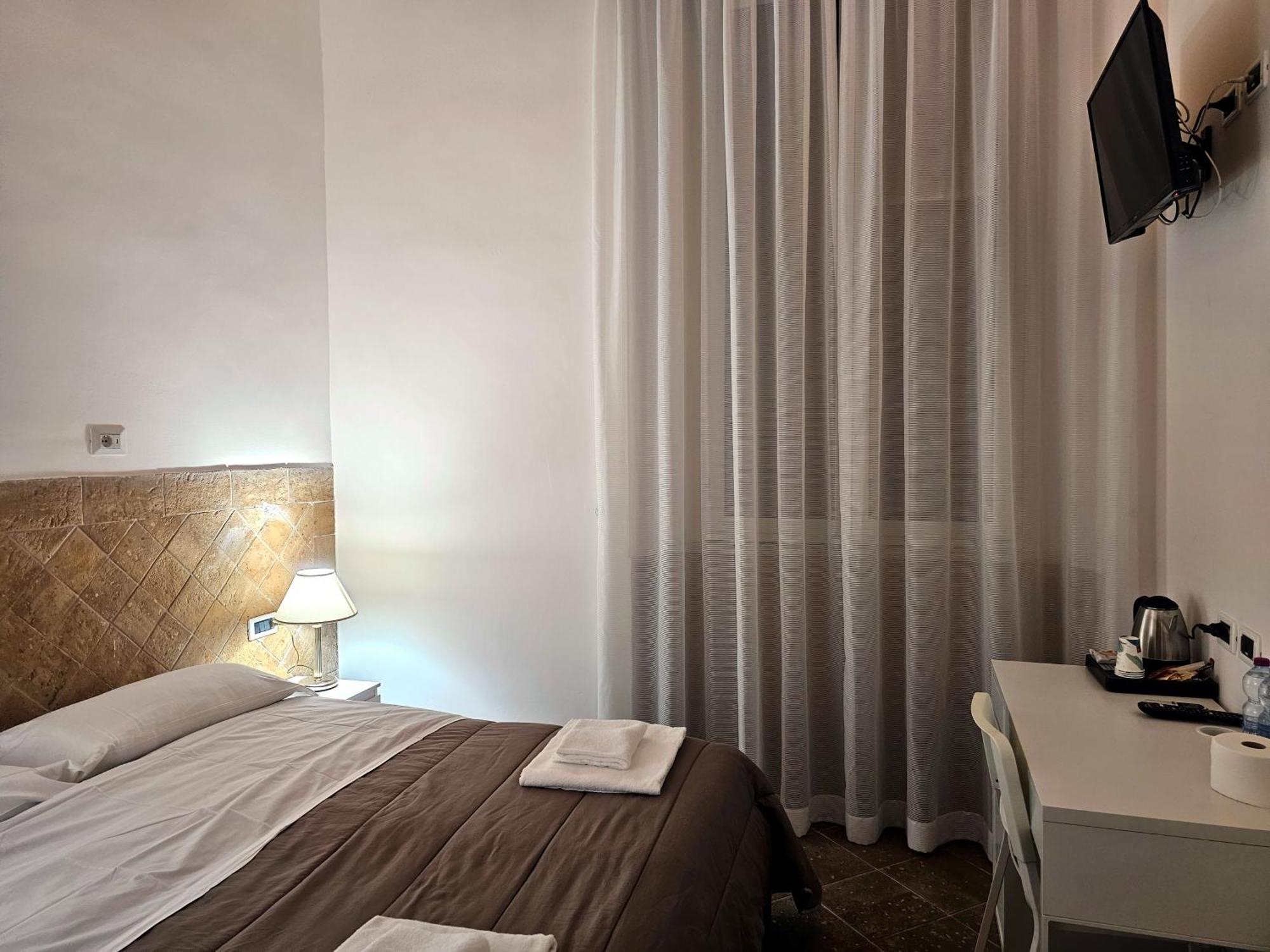 Check In * Rome