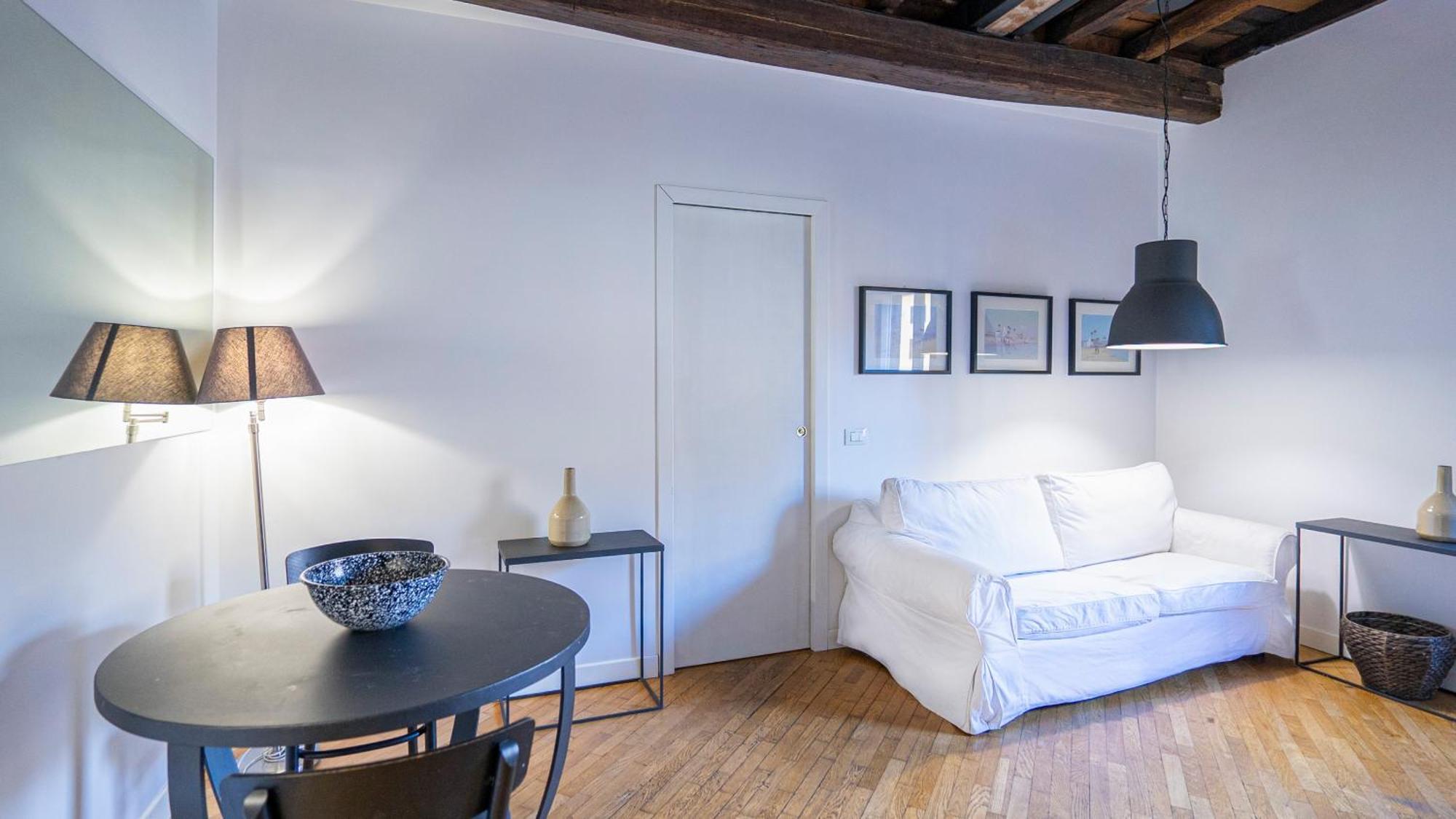 Delightful Apartment-rome Center